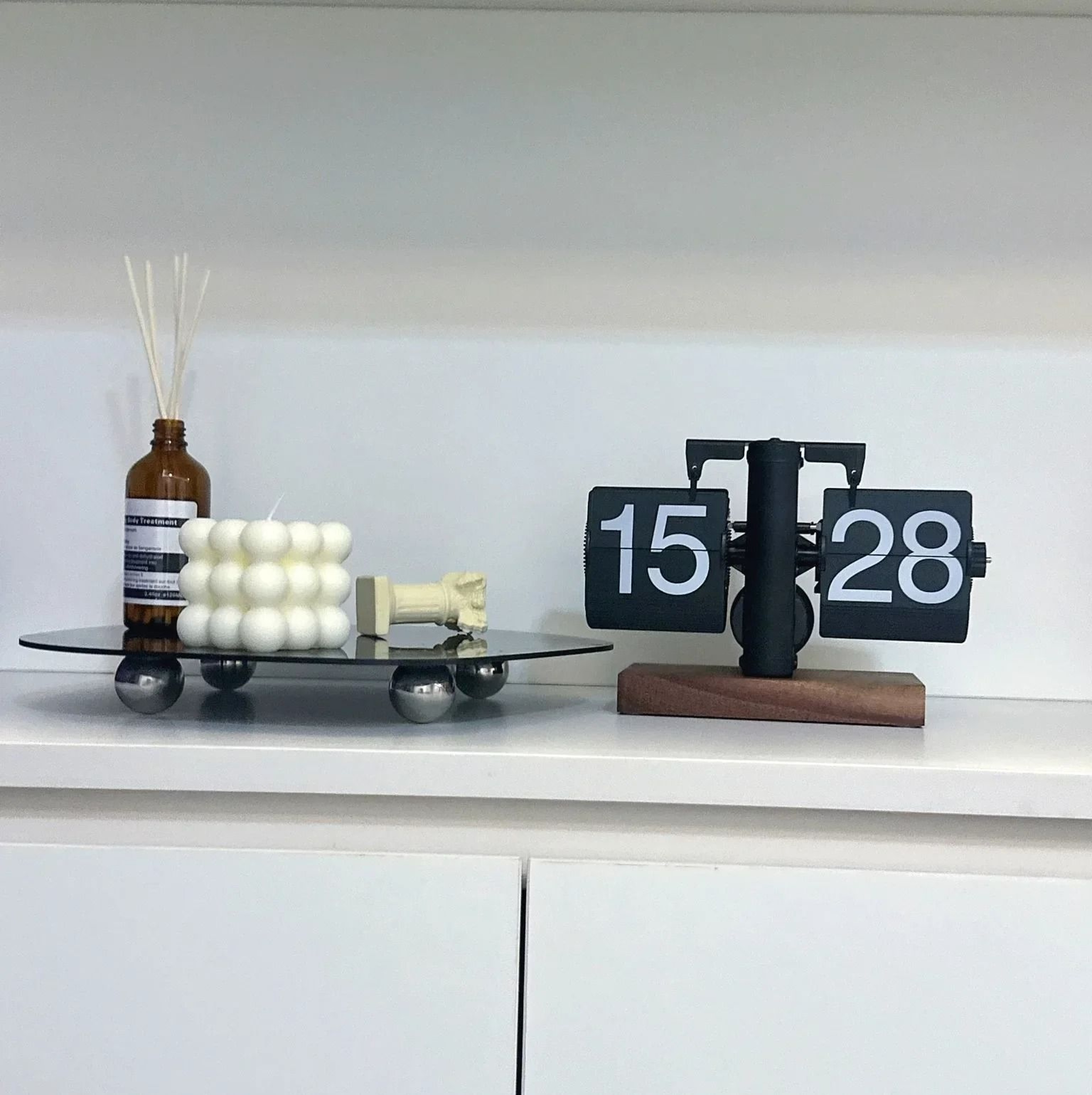 Retro Automatic Flip Desk Clock Large Display Battery Powered Table Clock 16
