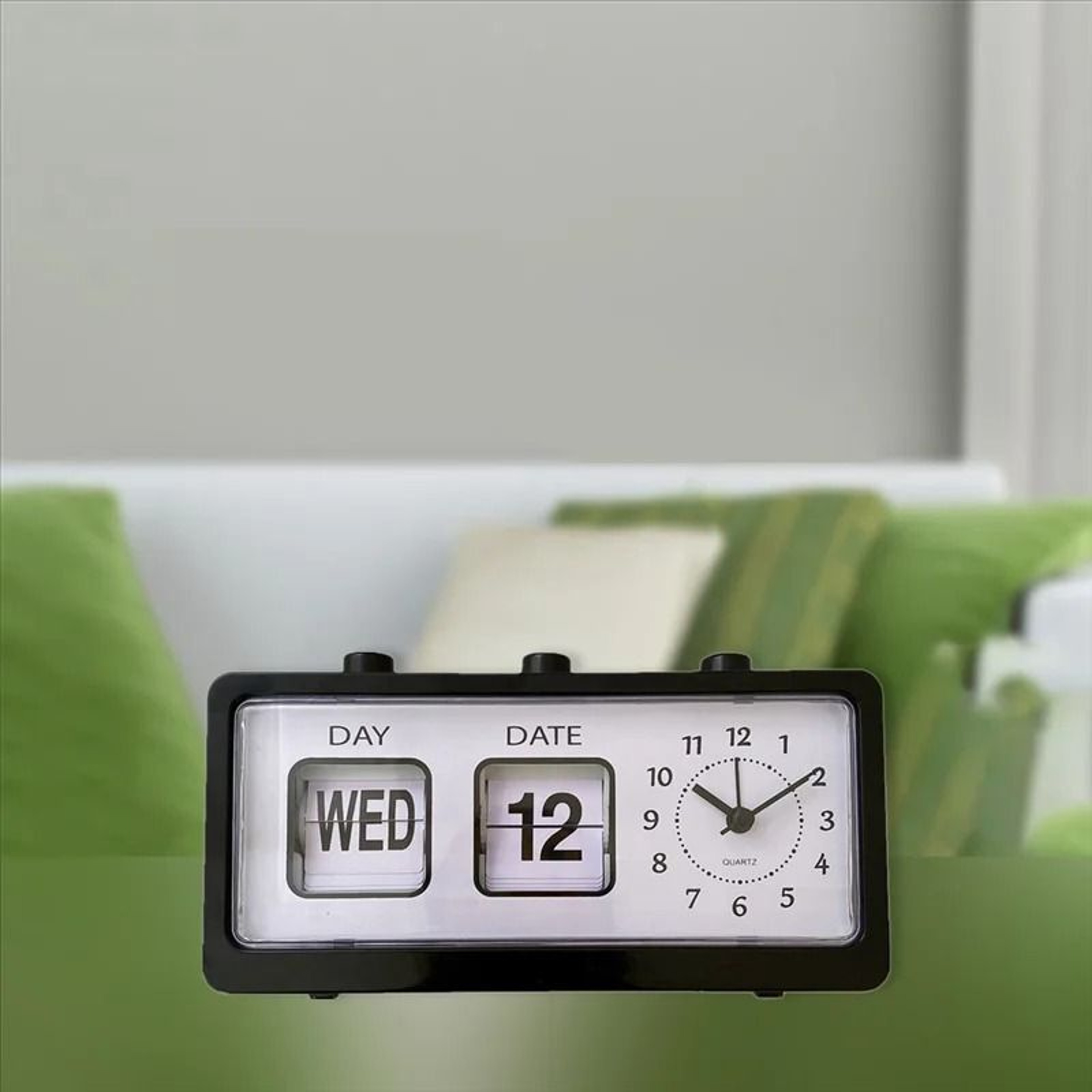 Retro Flip Calendar Alarm Clock With Day Date Display 4