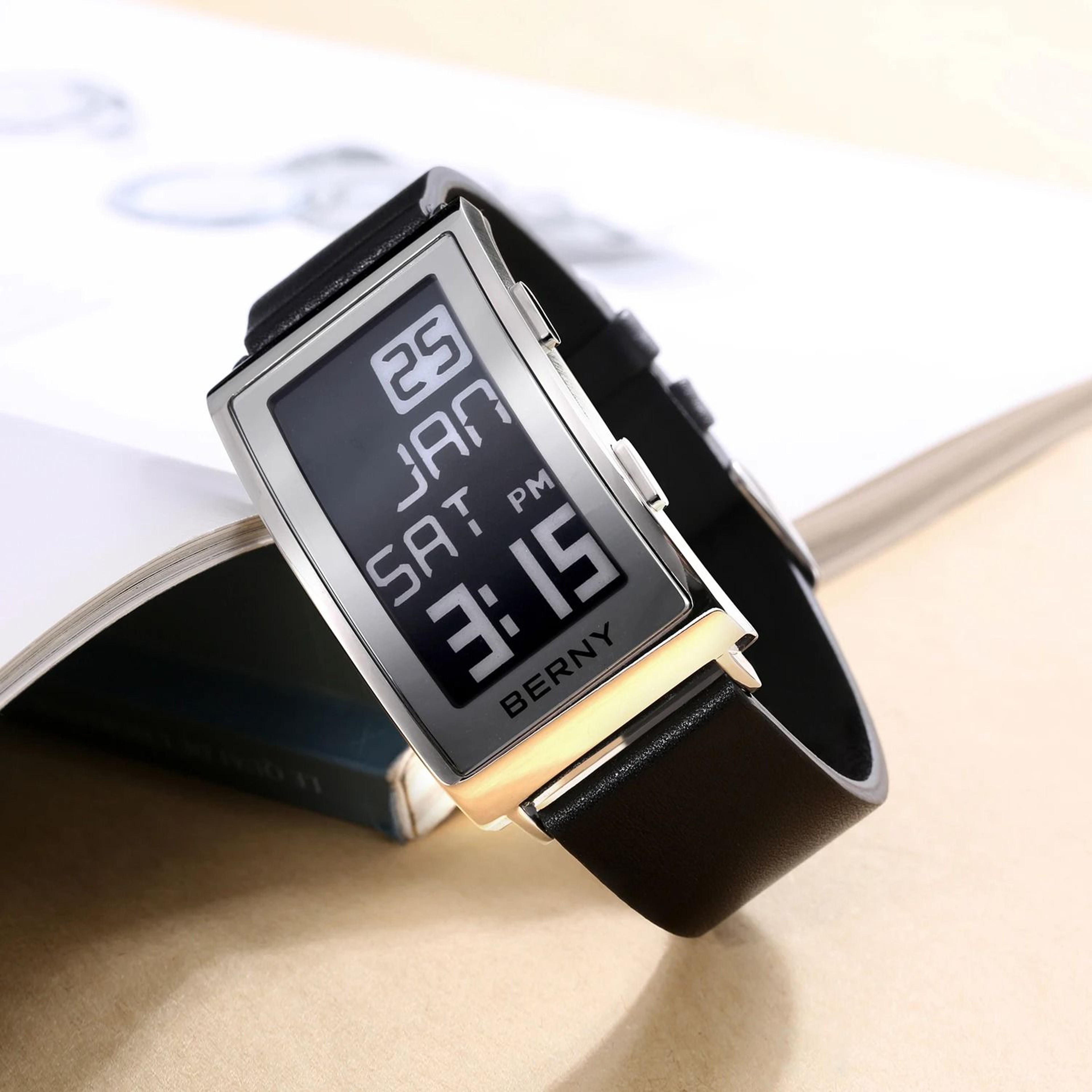 Modern Digital Watch For Men With Ink Display And Leather Strap 5