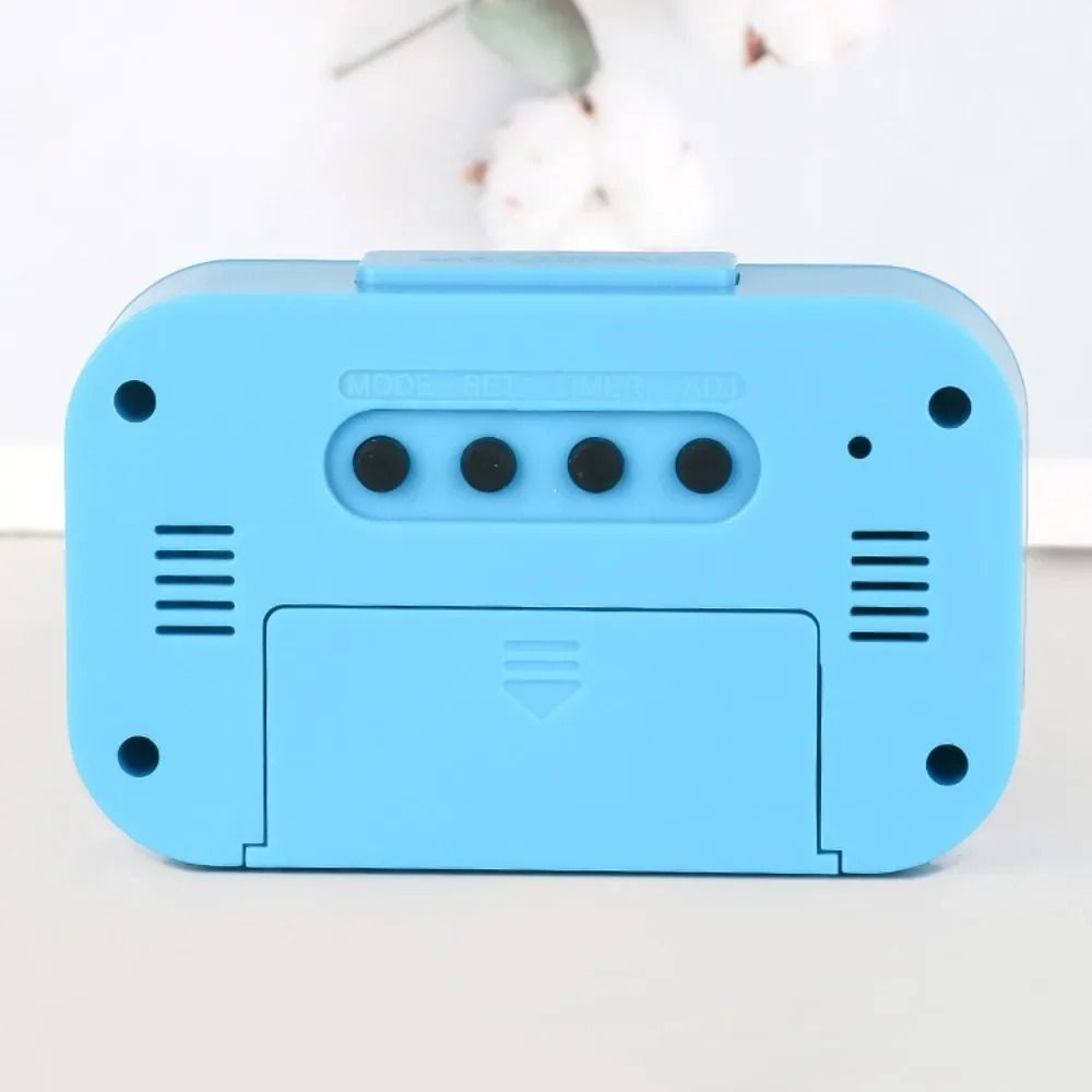 Modern Digital Alarm Clock Battery Powered LED Bedside Clock 7