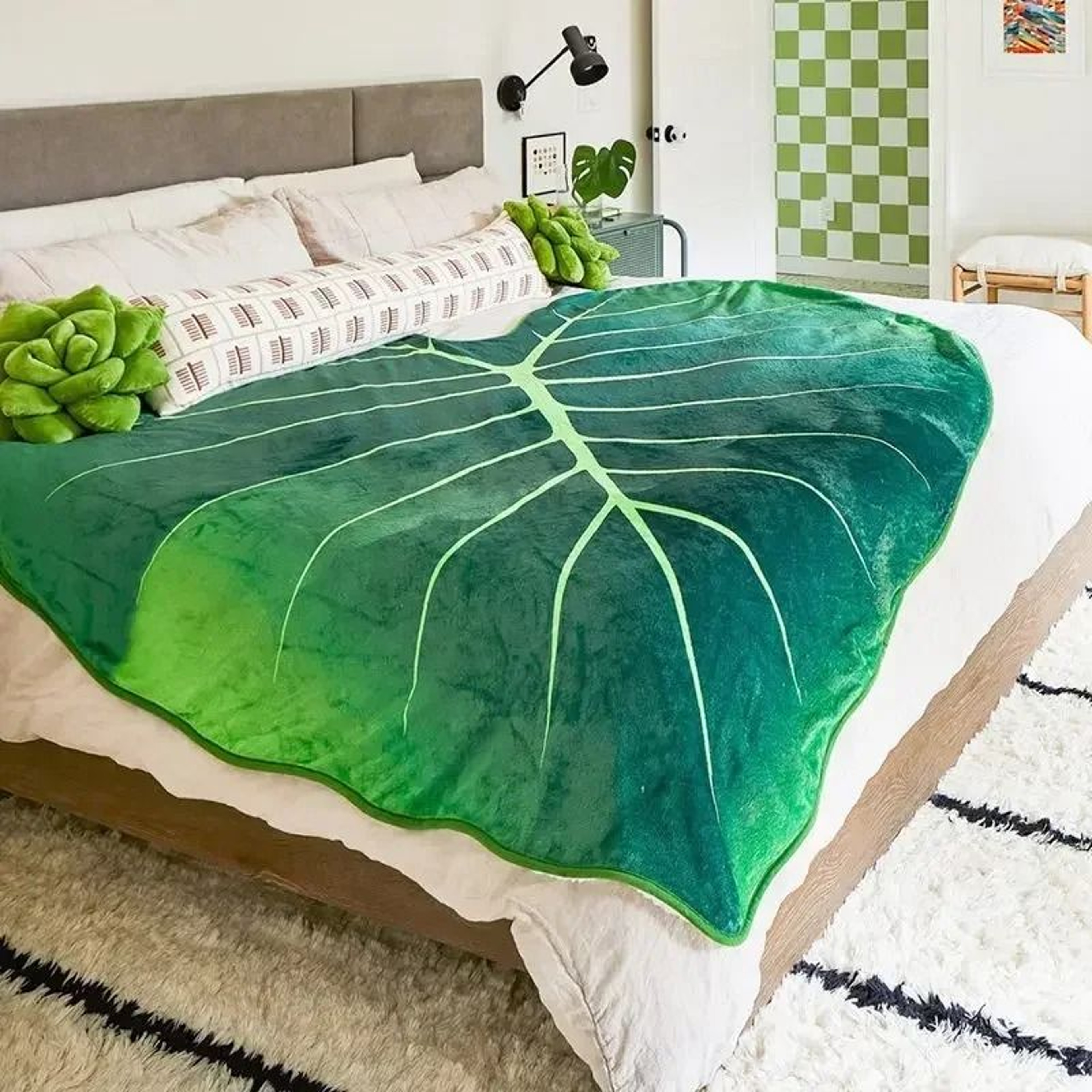 Giant Gloriosum Leaf Blanket Soft Plant Throw Blanket 0