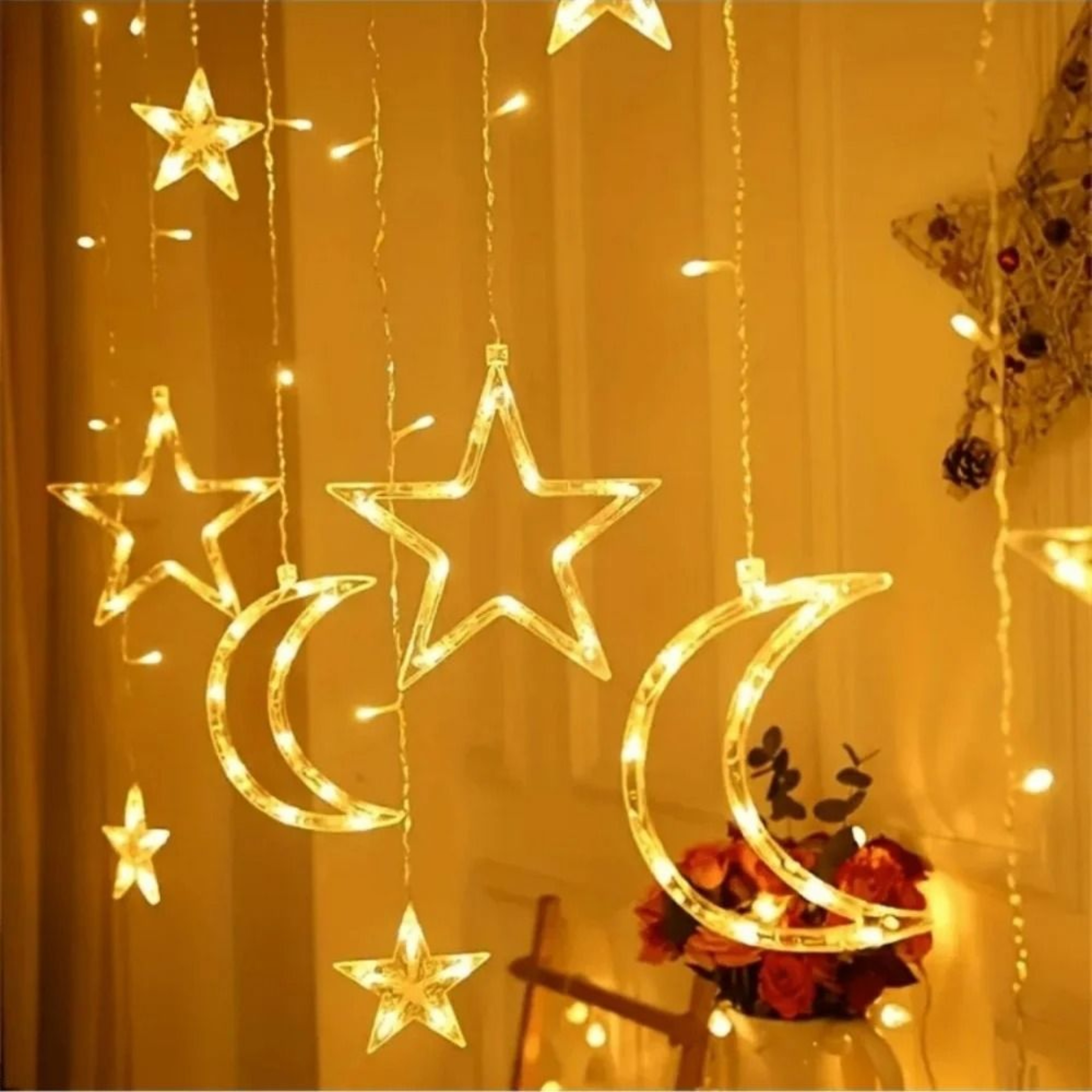 35M Star And Moon LED Curtain Lights 120 LED Battery Powered 4