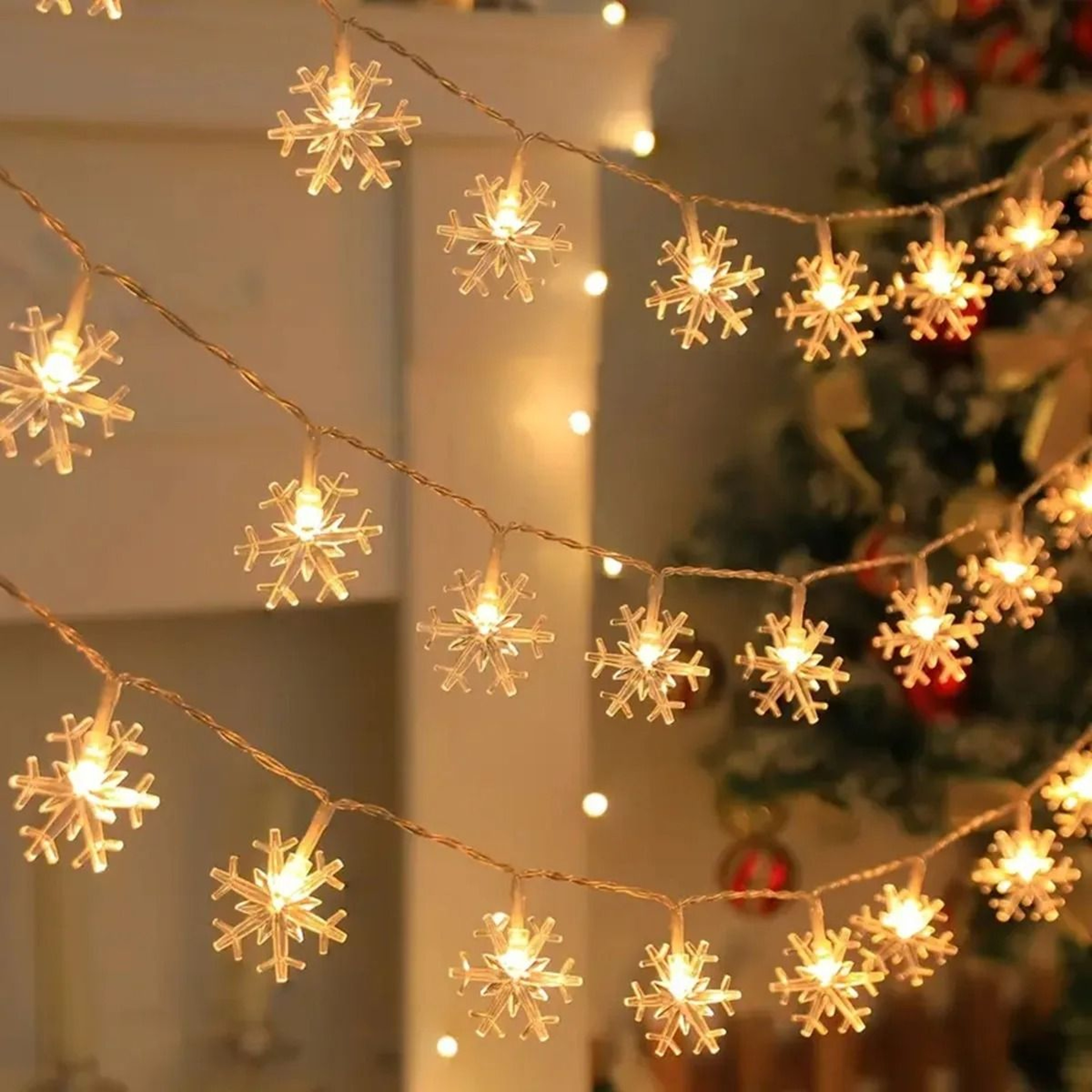 Glowing LED Snowflake String Light For Magical Christmas Garden Party Decor 10