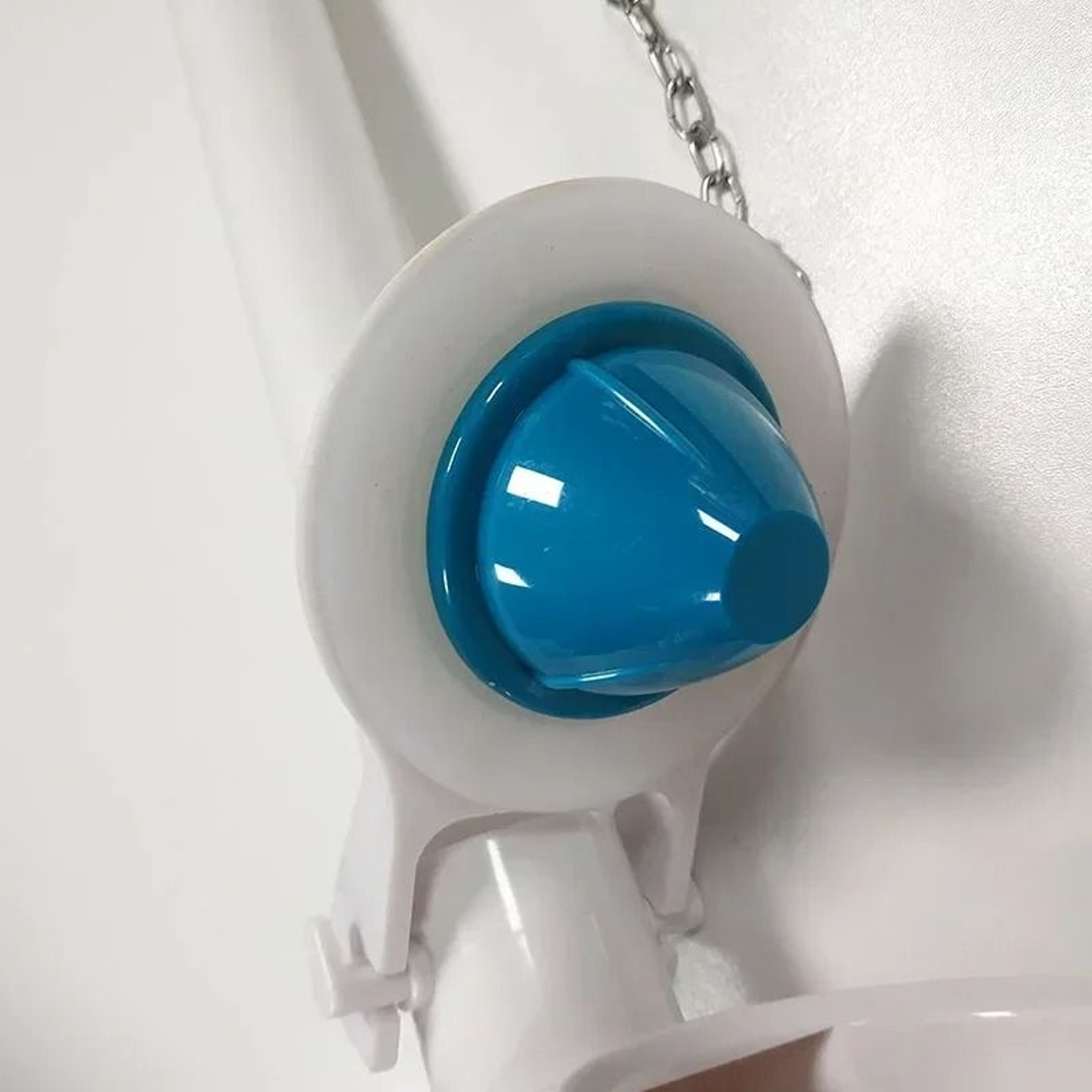 Universal Toilet Tank Flapper Valve With Chain 4