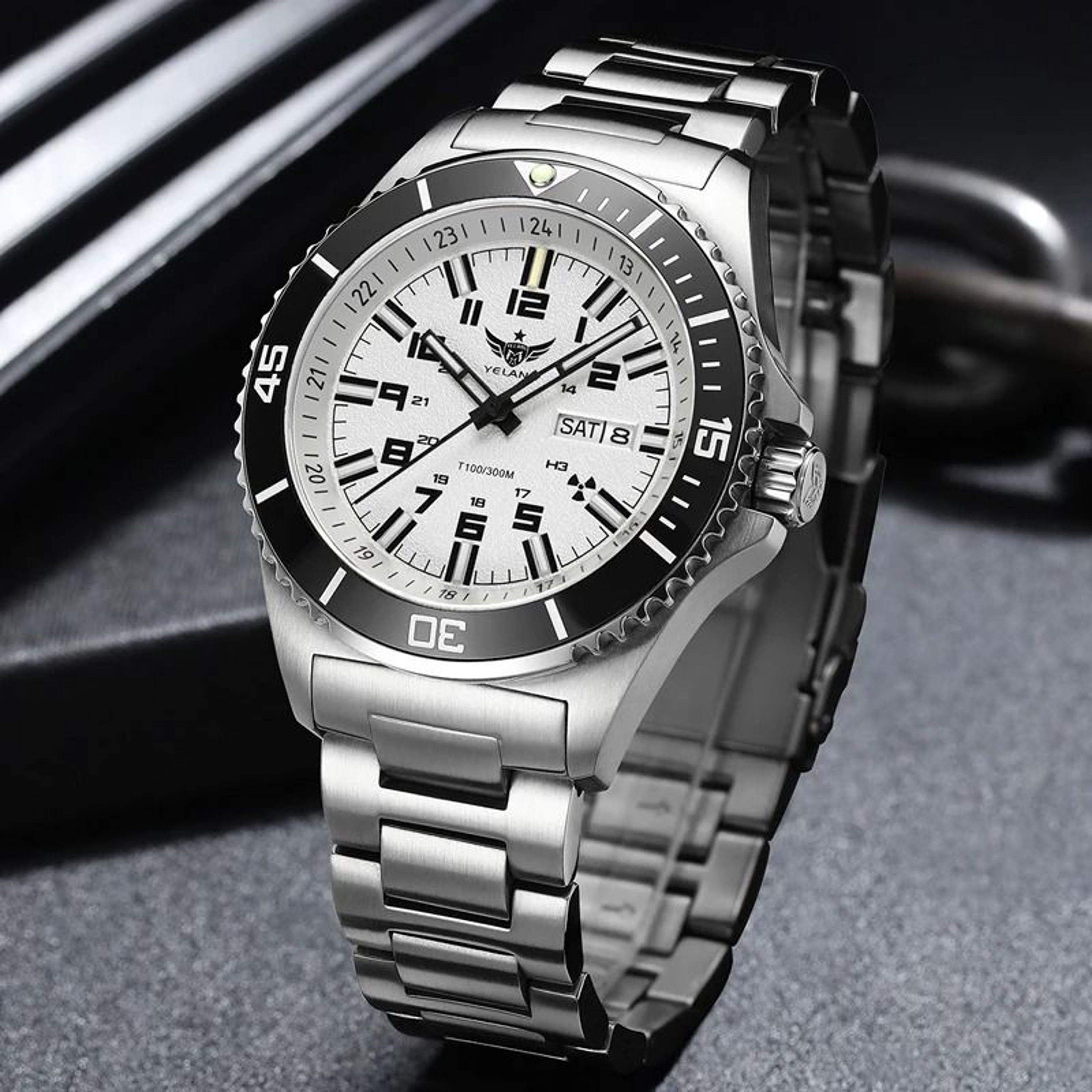 44mm Automatic Diver Watch Japan 8205 Mechanical 300M Waterproof Wristwatch 8