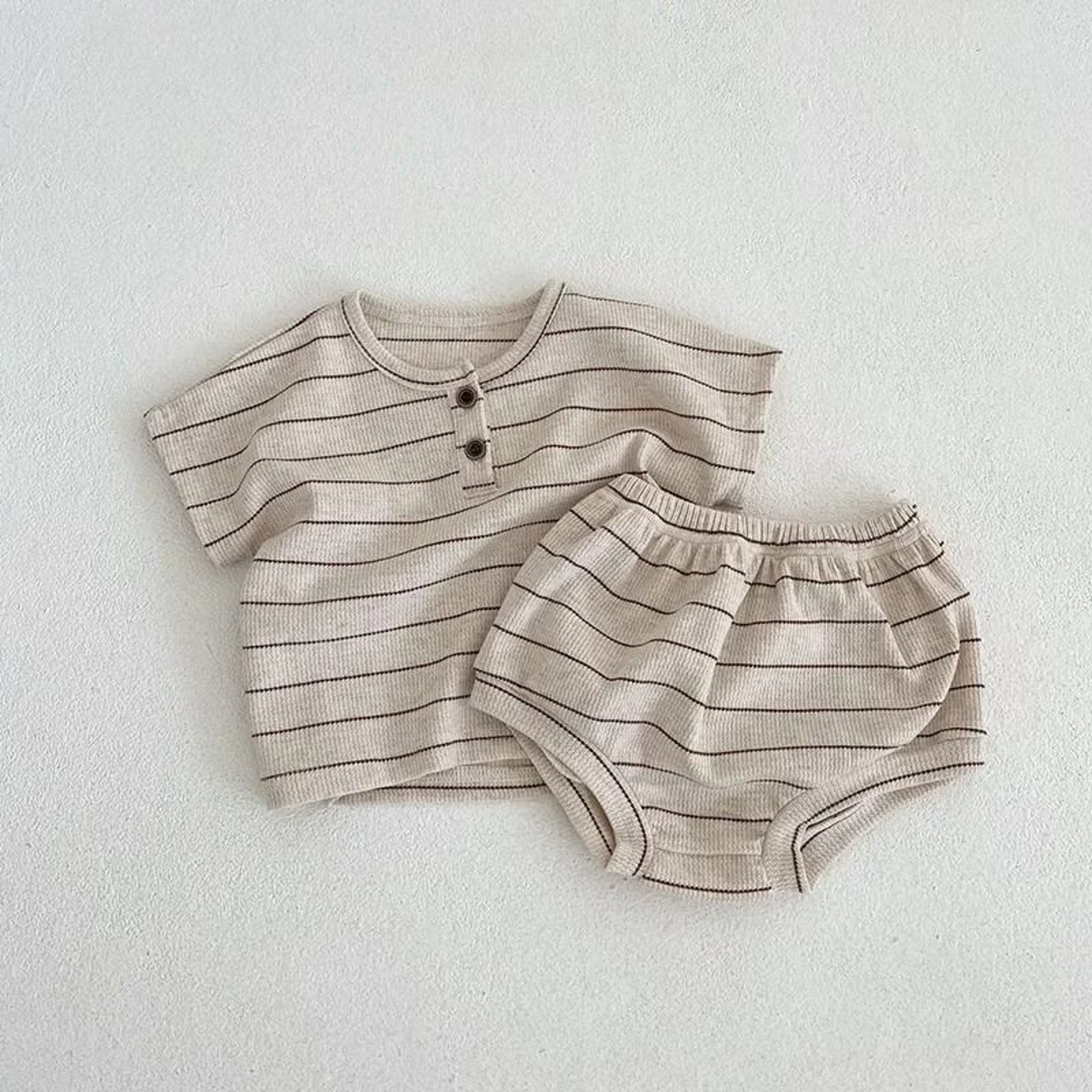 Baby Striped Summer Clothing Set Short Sleeve Tee And Bloomer Shorts 3