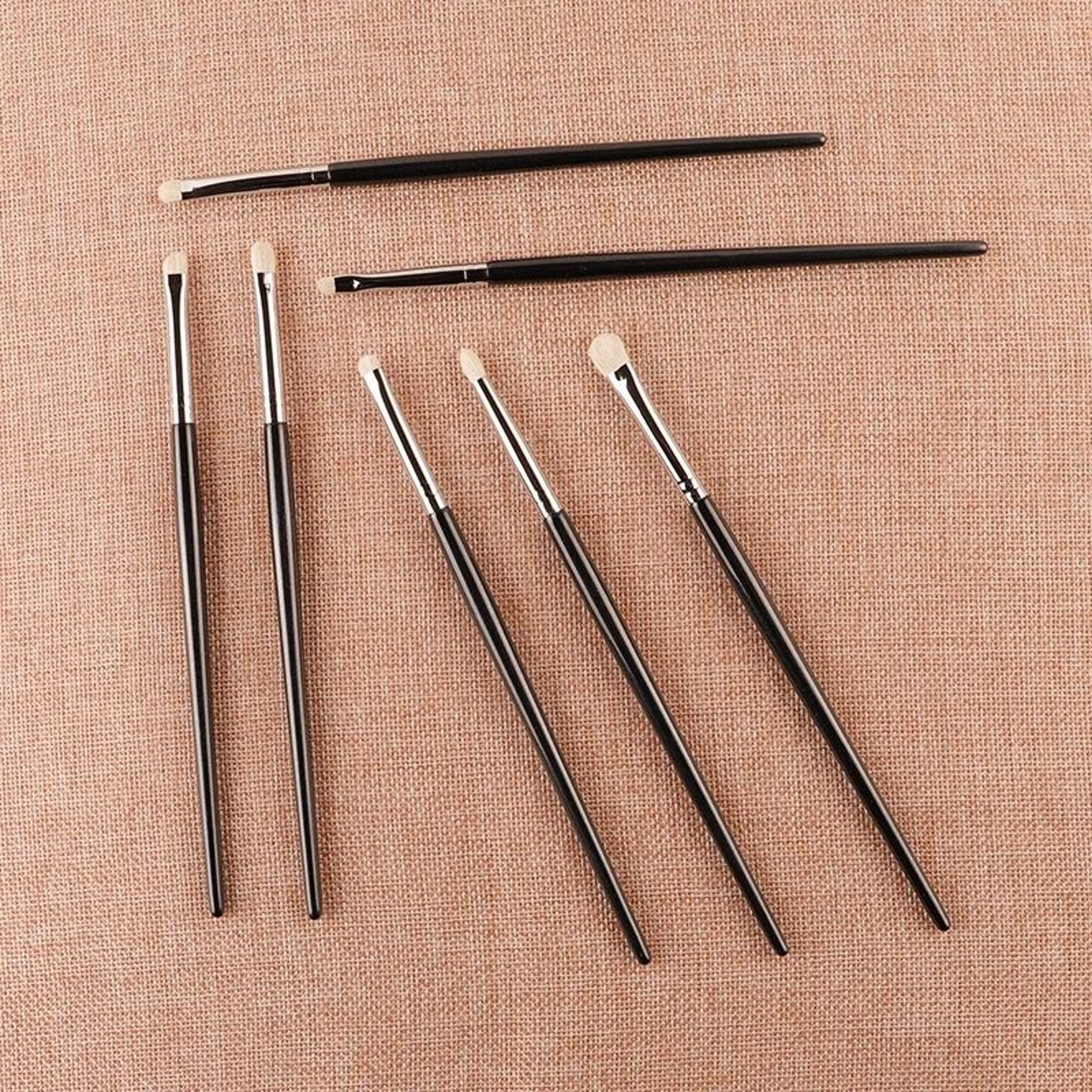 Professional White Pony Hair Eyeshadow Brush Precision Smudge Crease Detail Brush 0