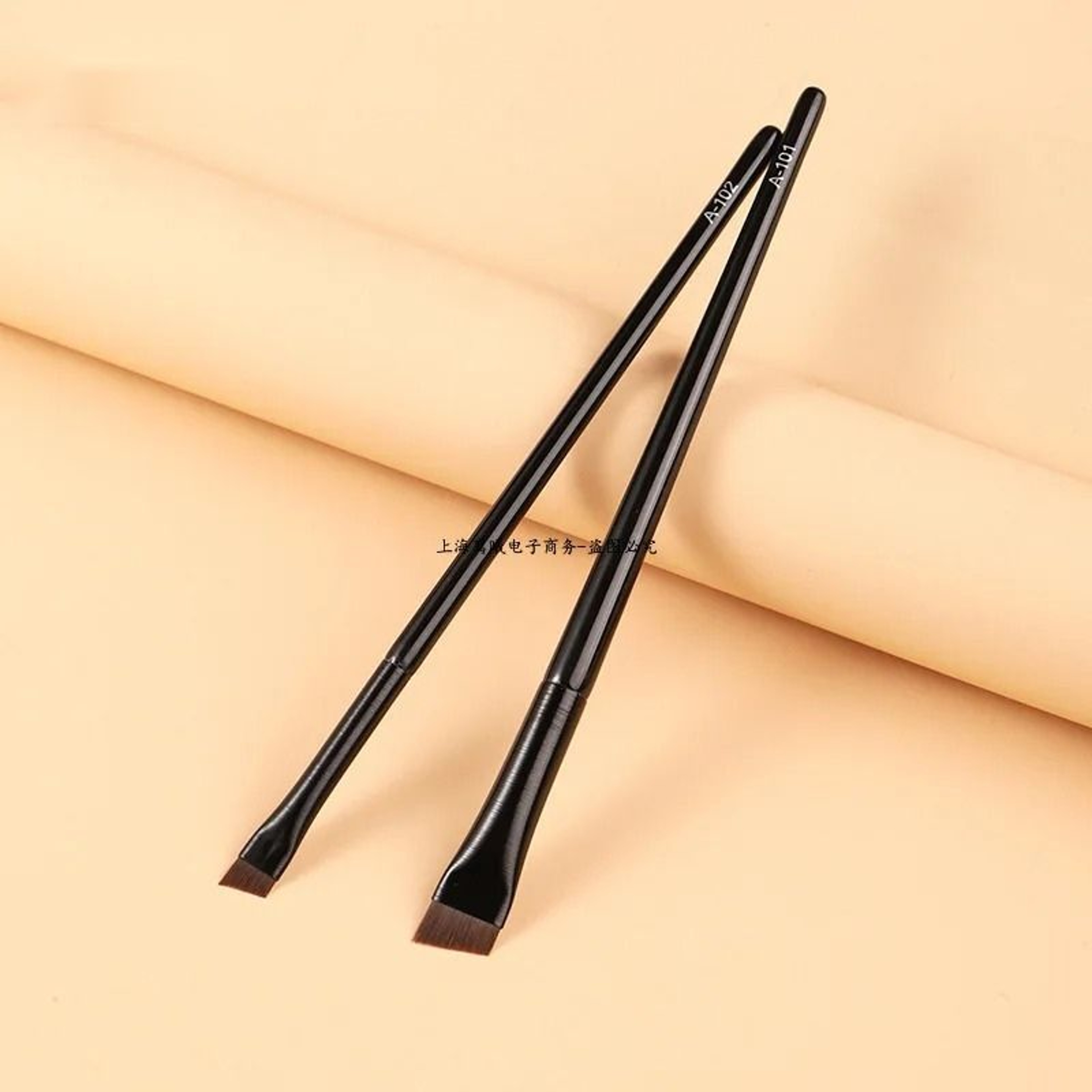 2 PC Angled Eyebrow Brush Set Precision Brow Contour Eyeliner Brushes 0