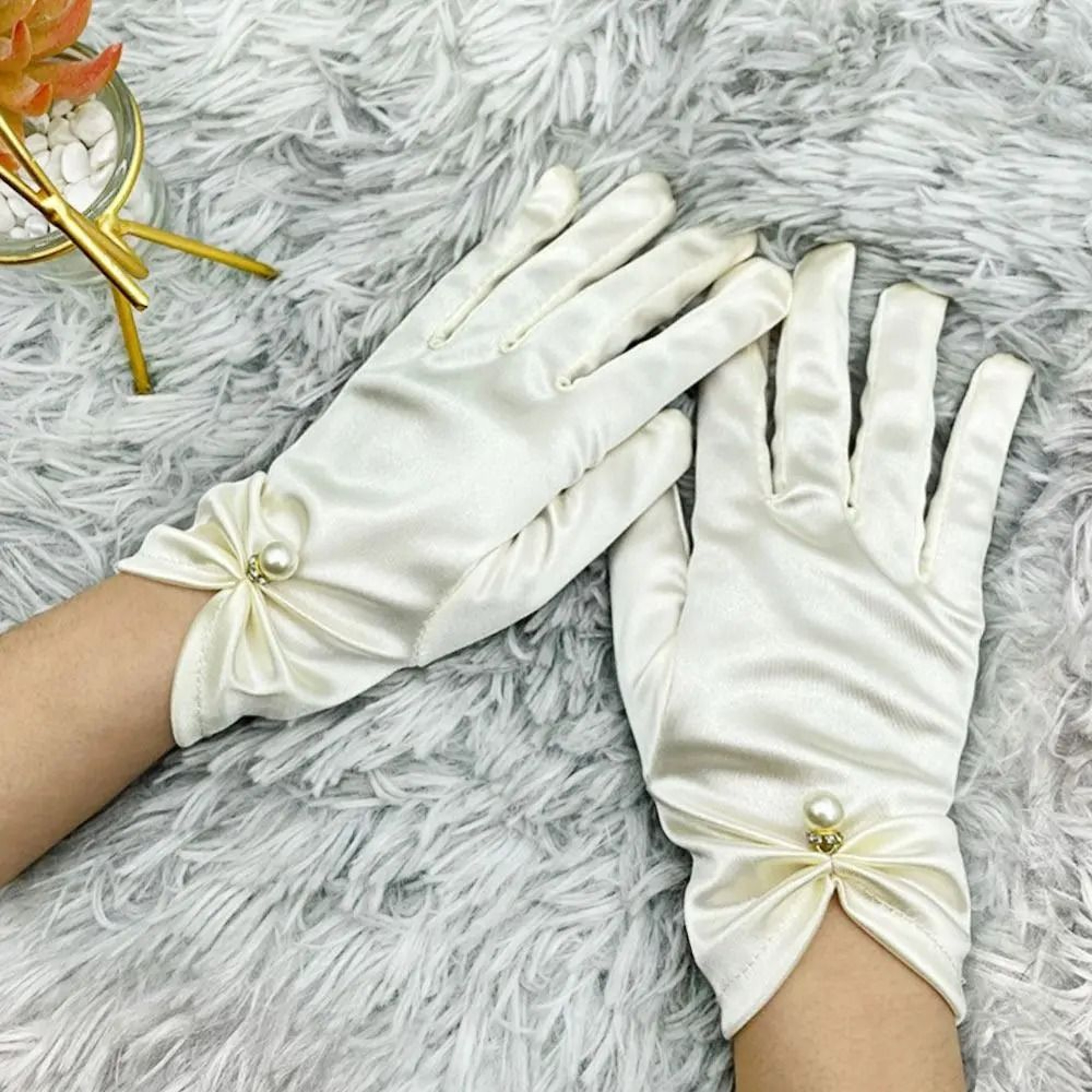 Womens White Satin Bridal Gloves Bow Lace Wedding Dress Gloves 4