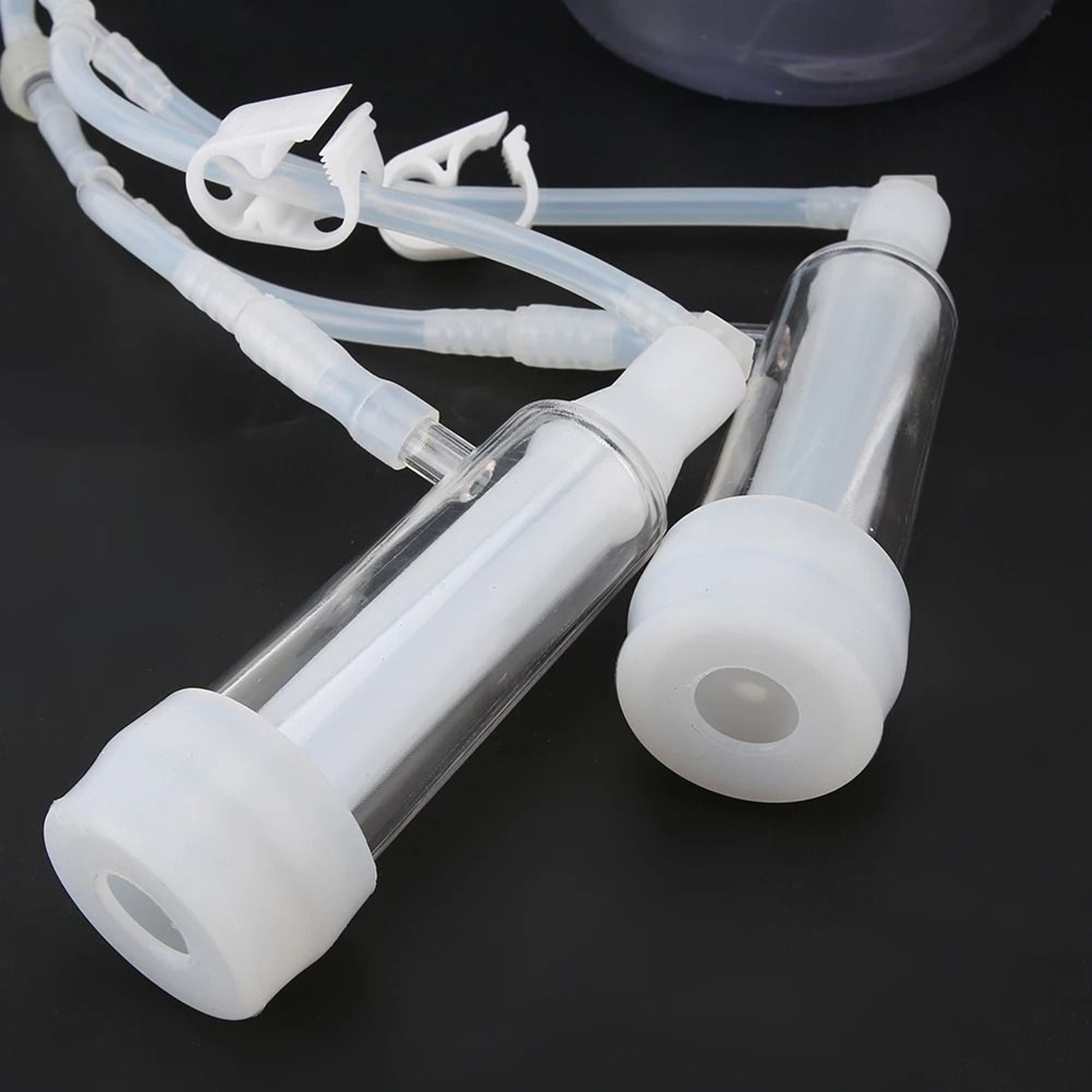 5L Electric Goat And Cow Milking Machine With Portable Vacuum Pump 4