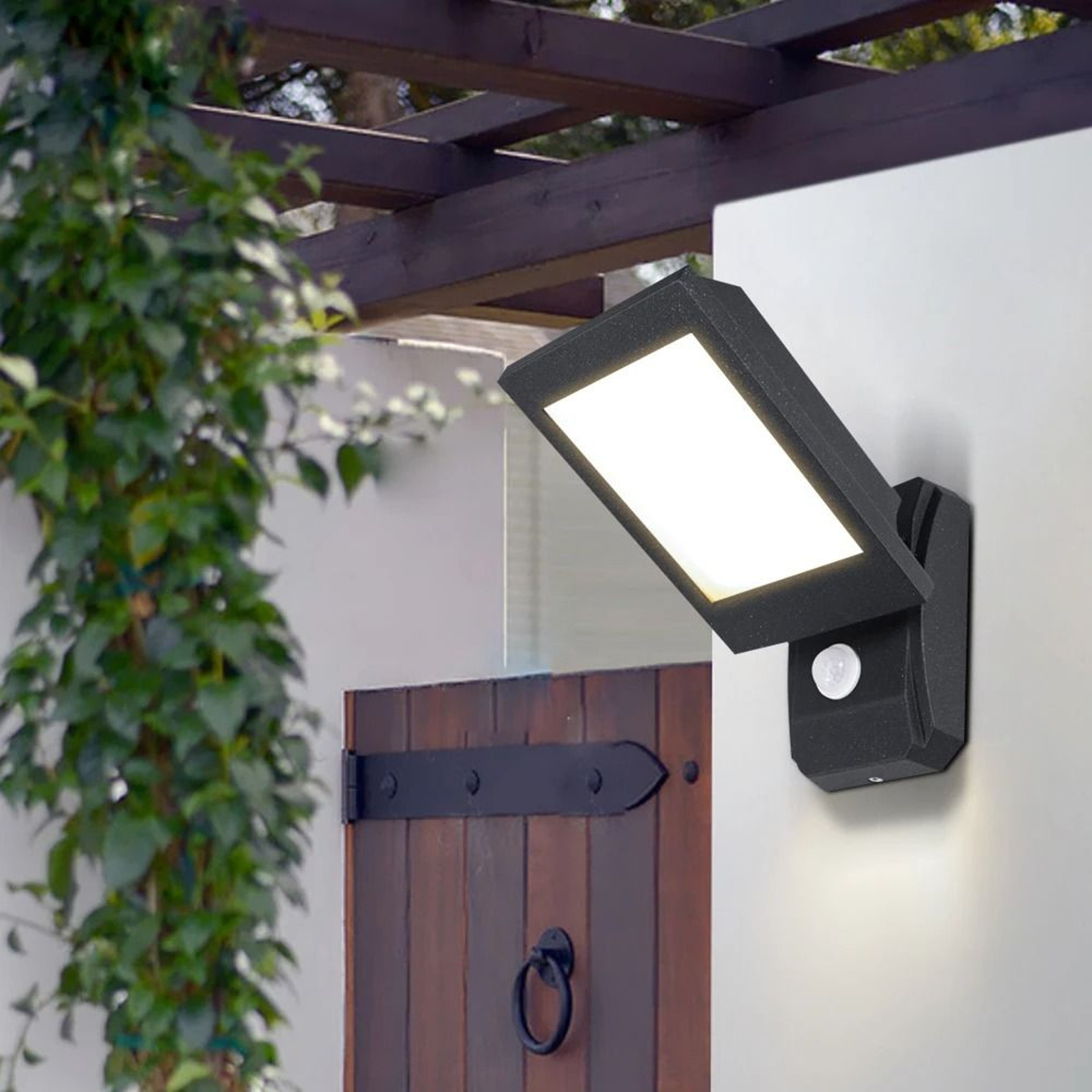 Waterproof Outdoor LED Motion Sensor Wall Light For Garden And Porch 0