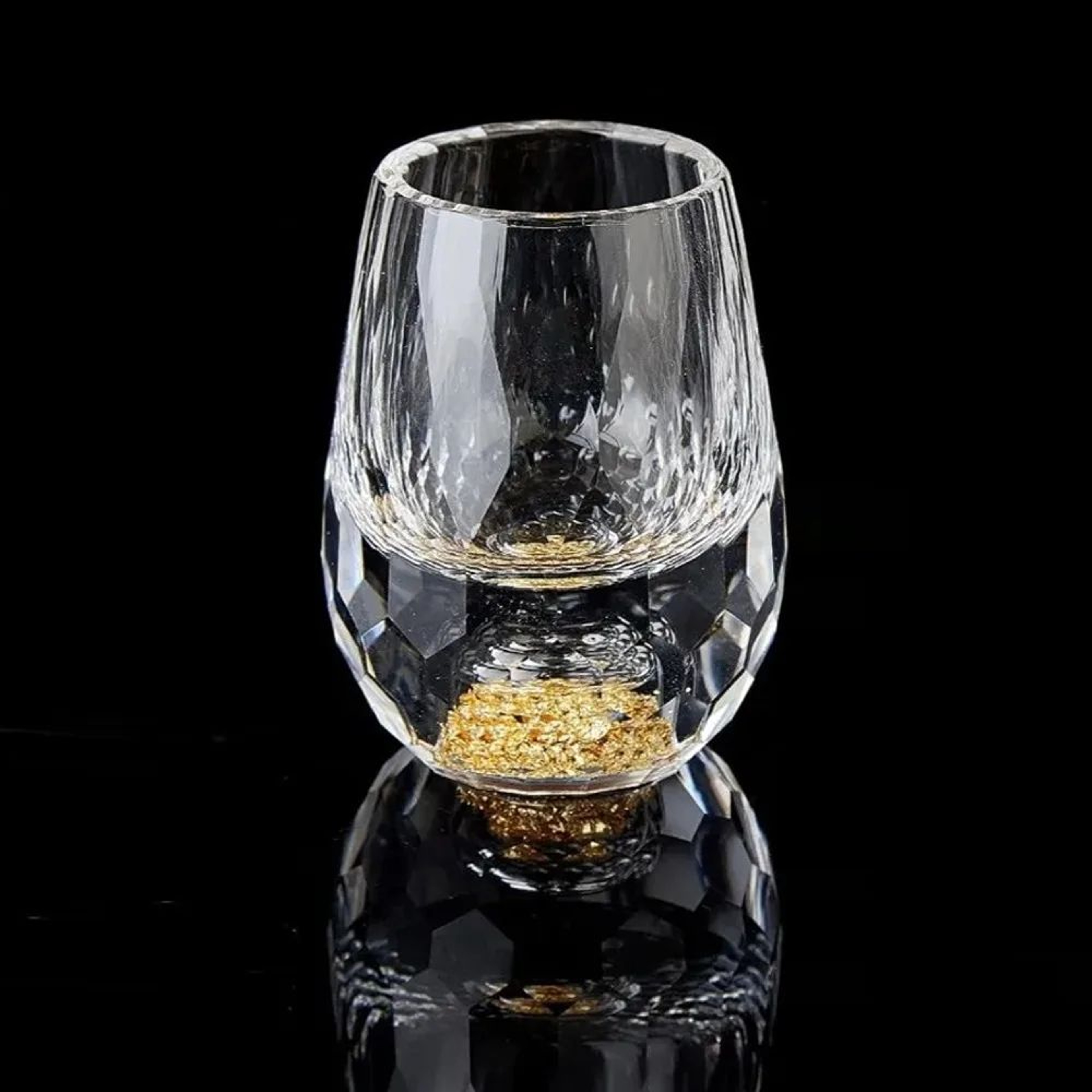 MiniLuxe 15ml Crystal Wine Glass Set Elegant Decorative Drinkware For Celebrations  Display 0