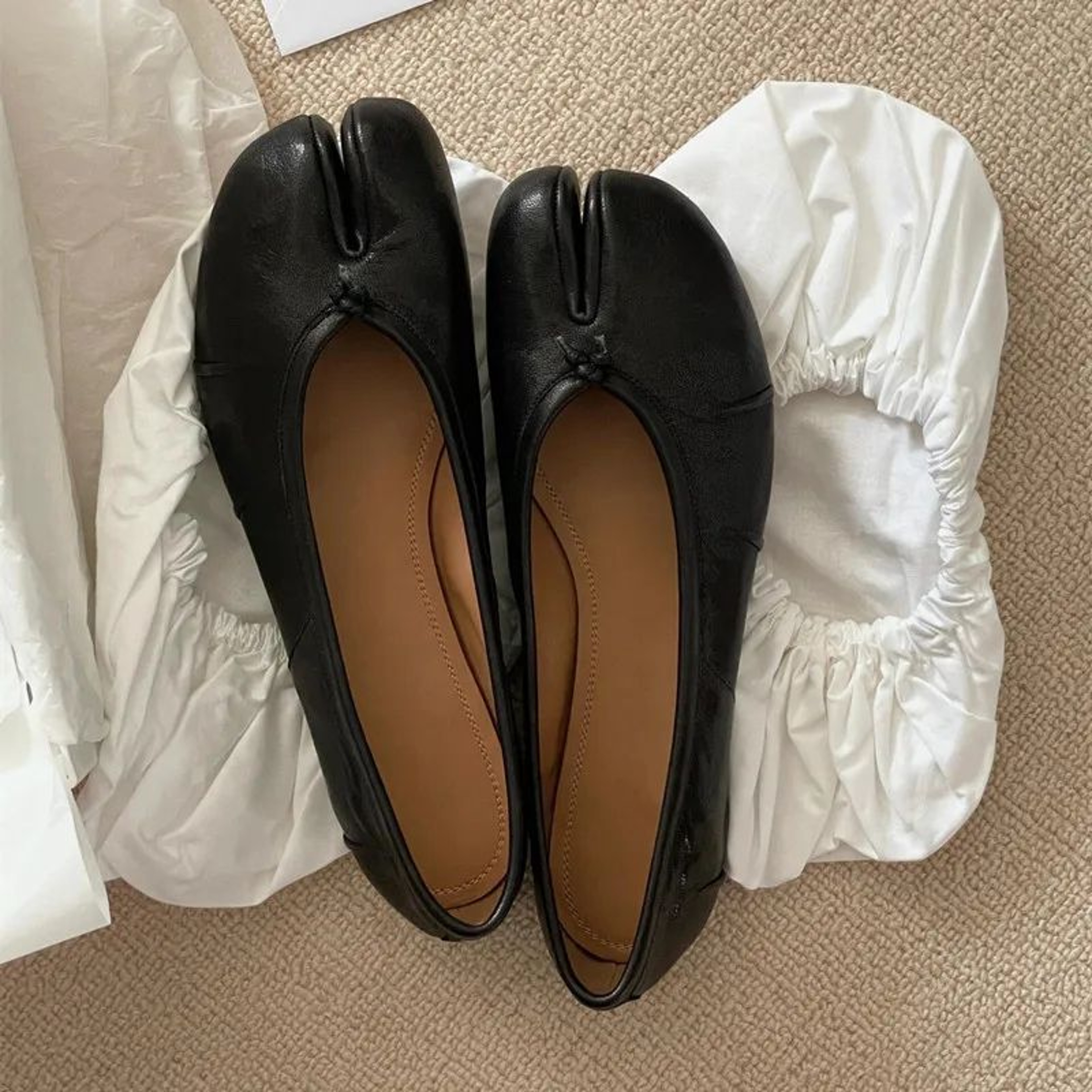 Soft Leather Tabi Ballet Flats Split Toe Comfortable Walking Loafers For Women 1