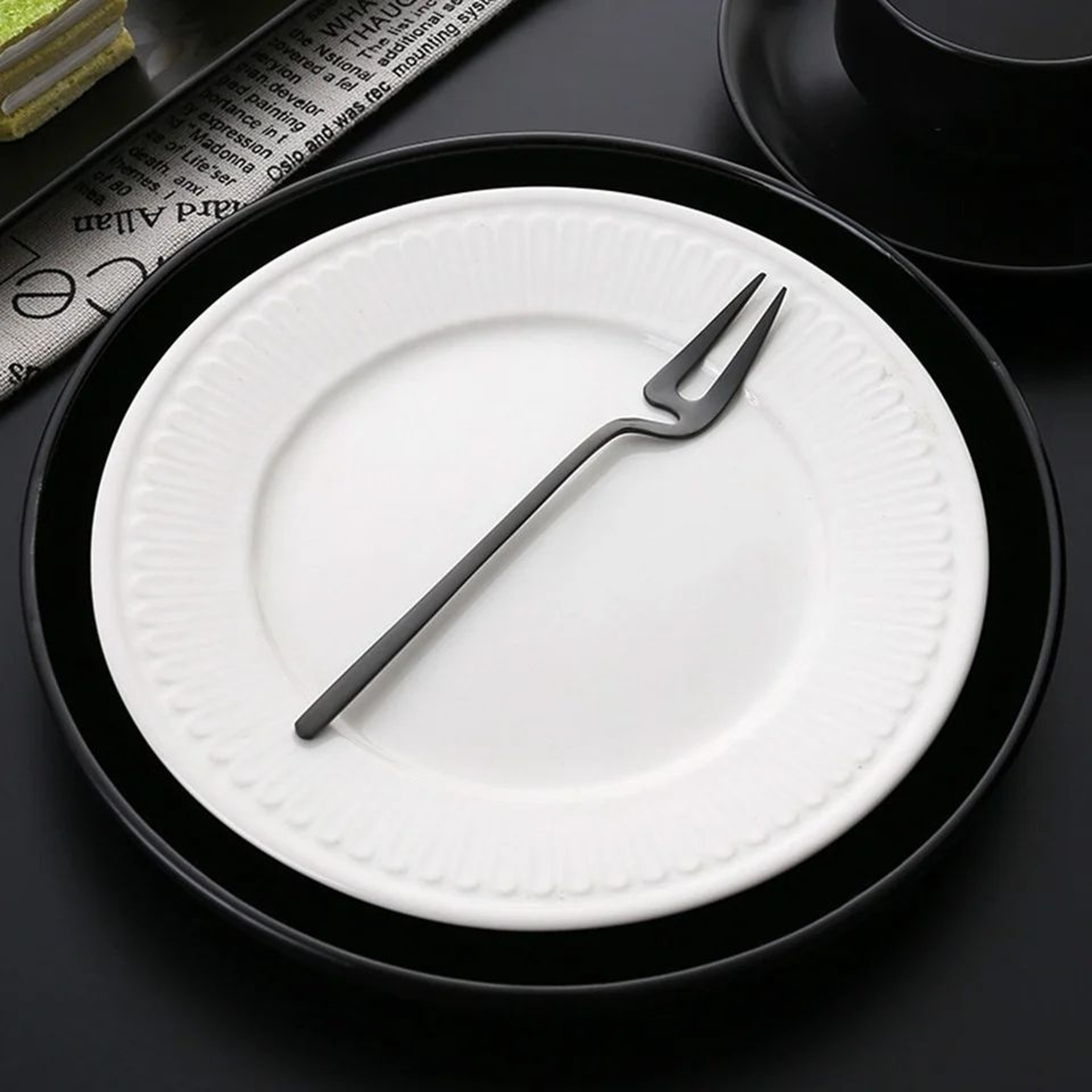 Elegant Stainless Steel Dessert Fork  Fruit Cocktail  Salad Serving Fork 4