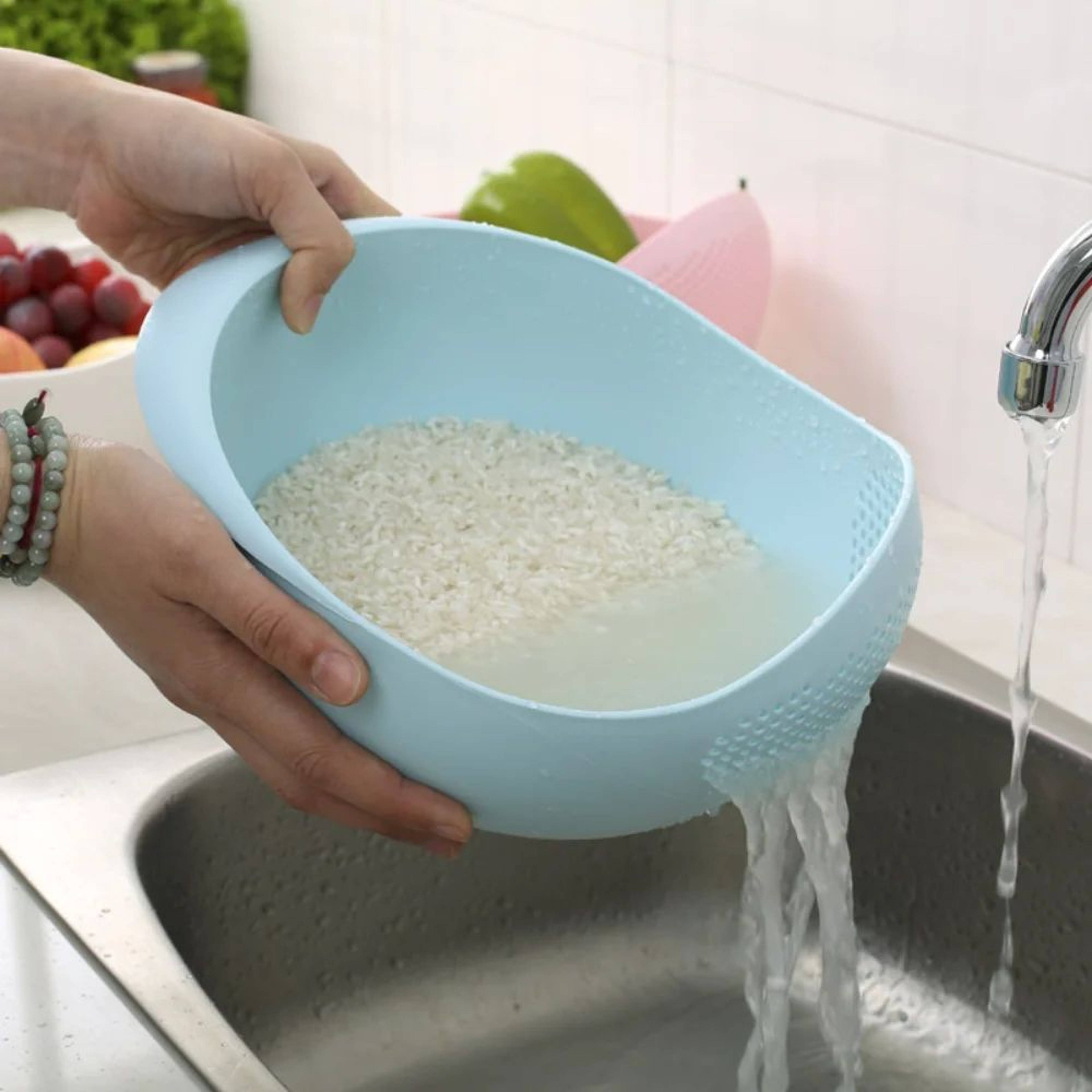 MultiPurpose Rice Sieve Colander For Washing And Draining Fruits  Vegetables 0