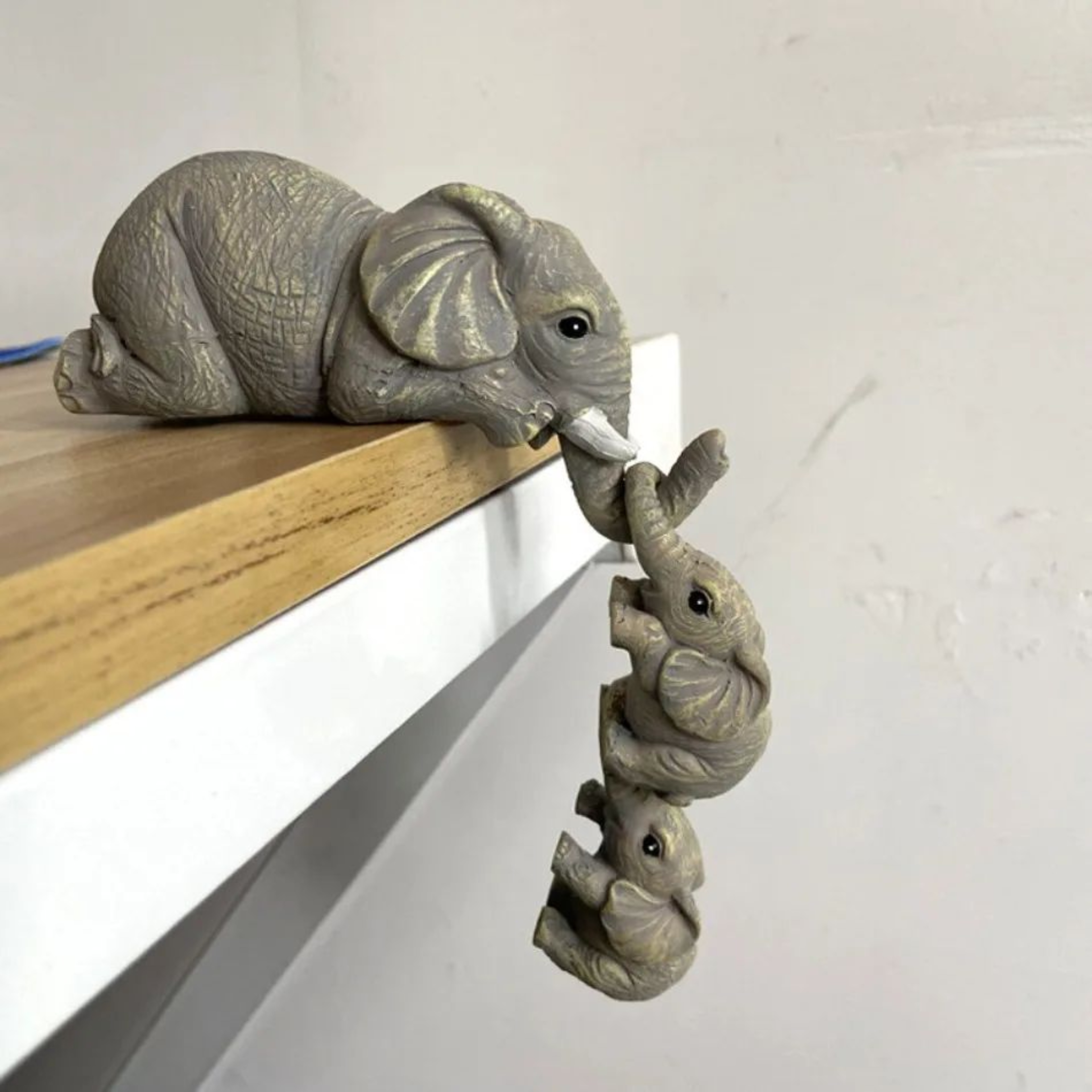 Elephant Family Resin Figurines Set Cute Home Decor Ornaments 0