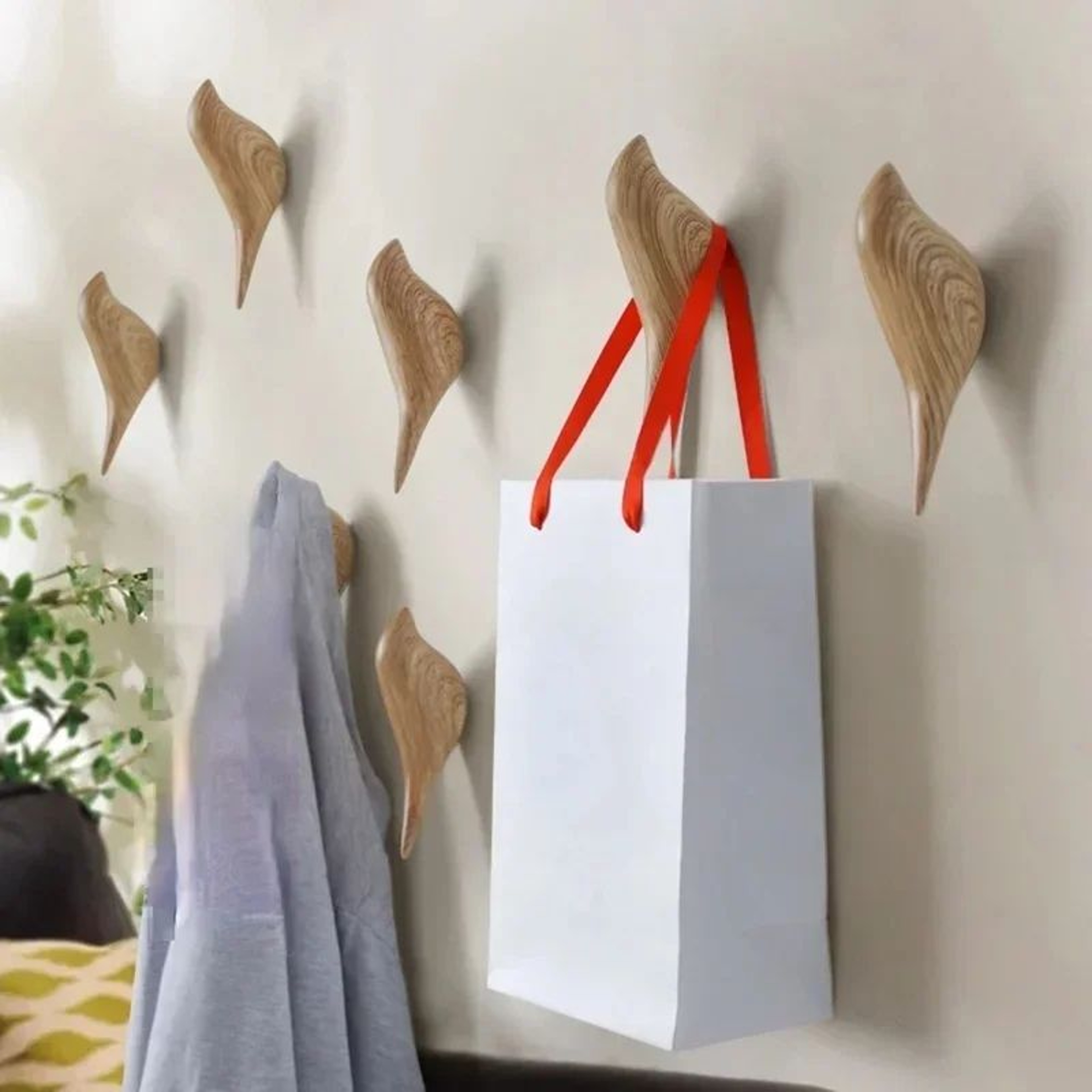 PerchCharm Decorative Bird Wall Hook  3D Resin Animal Coat Hook With Wood Grain Finish 1