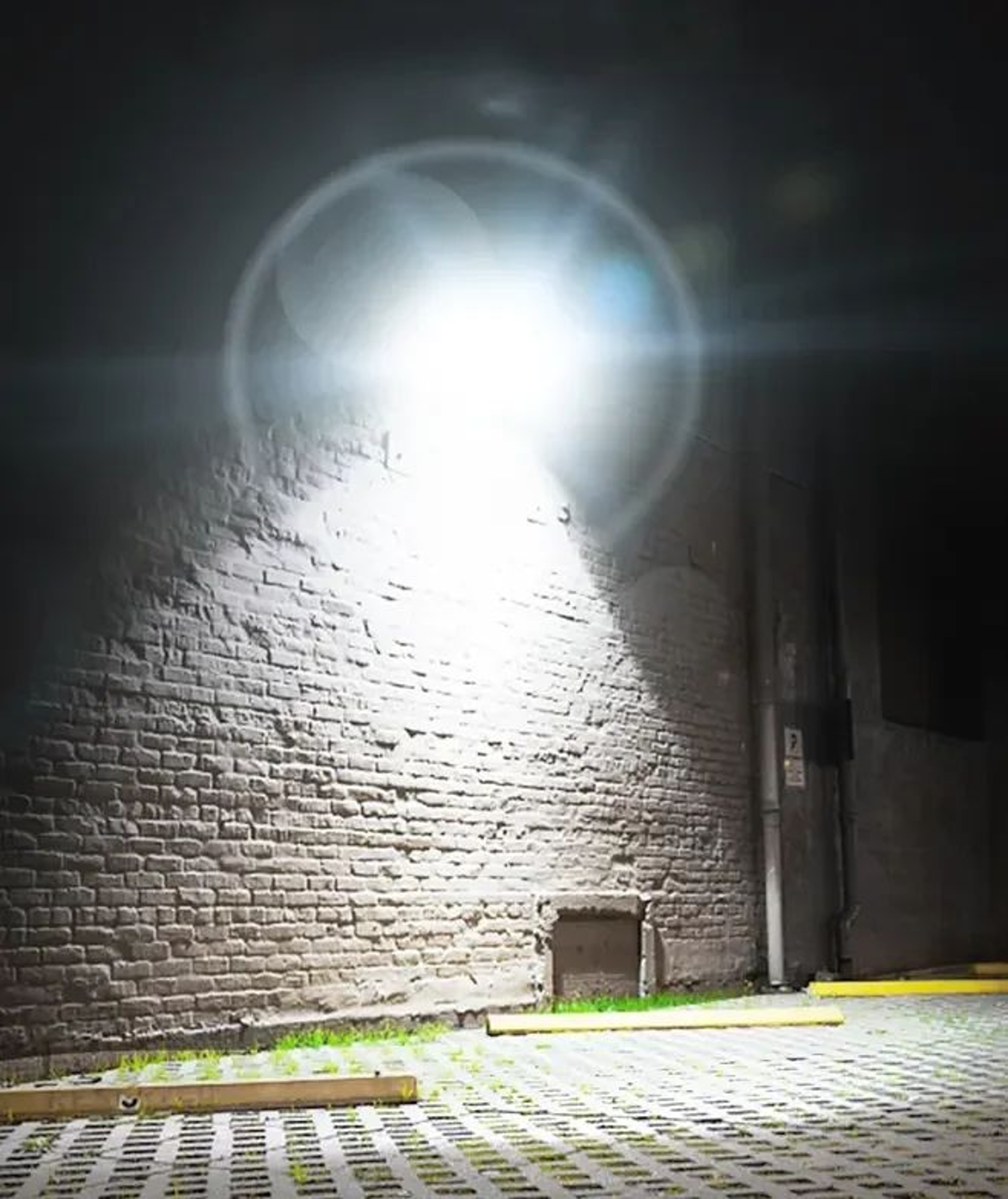 SolarGuard 43 LED Motion Sensor Outdoor Light  Waterproof Solar Wall Lamp 60000LM 2