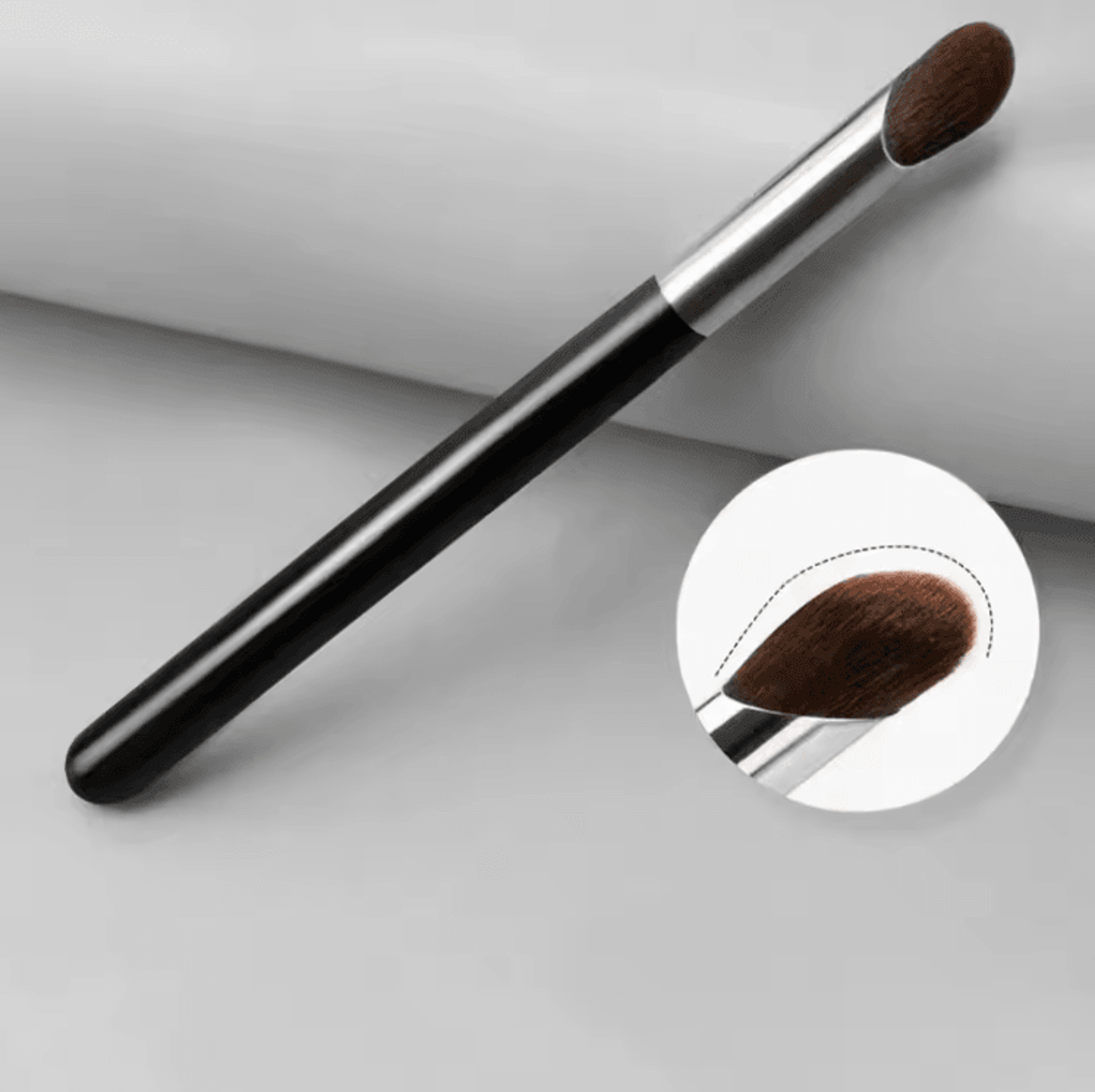 Soft Round Head Concealer Brush Set For Seamless Coverage And Flawless Blending 3