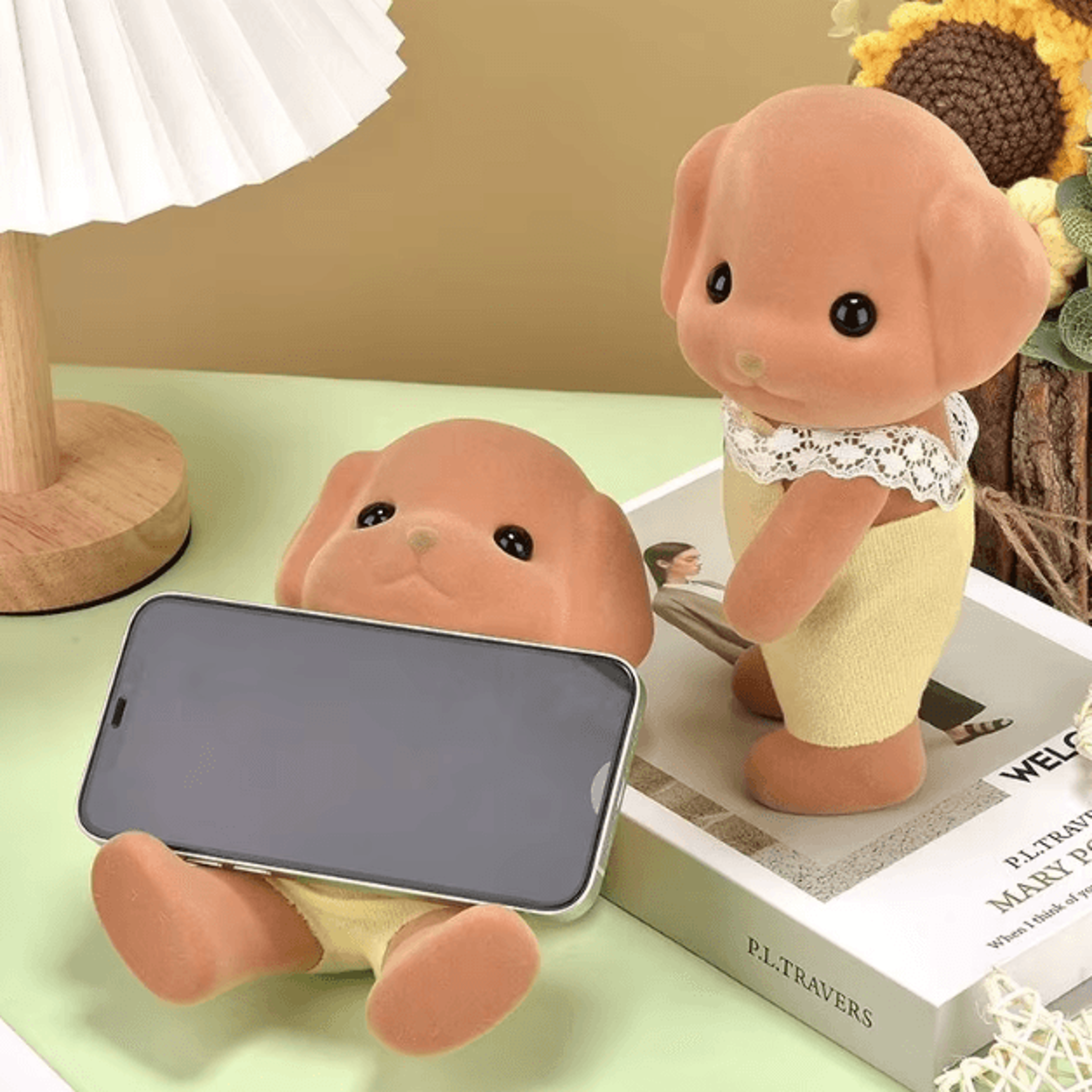 Forest Animal Movable Phone Stand  Cute Desktop Figurine Holder For Phones 1