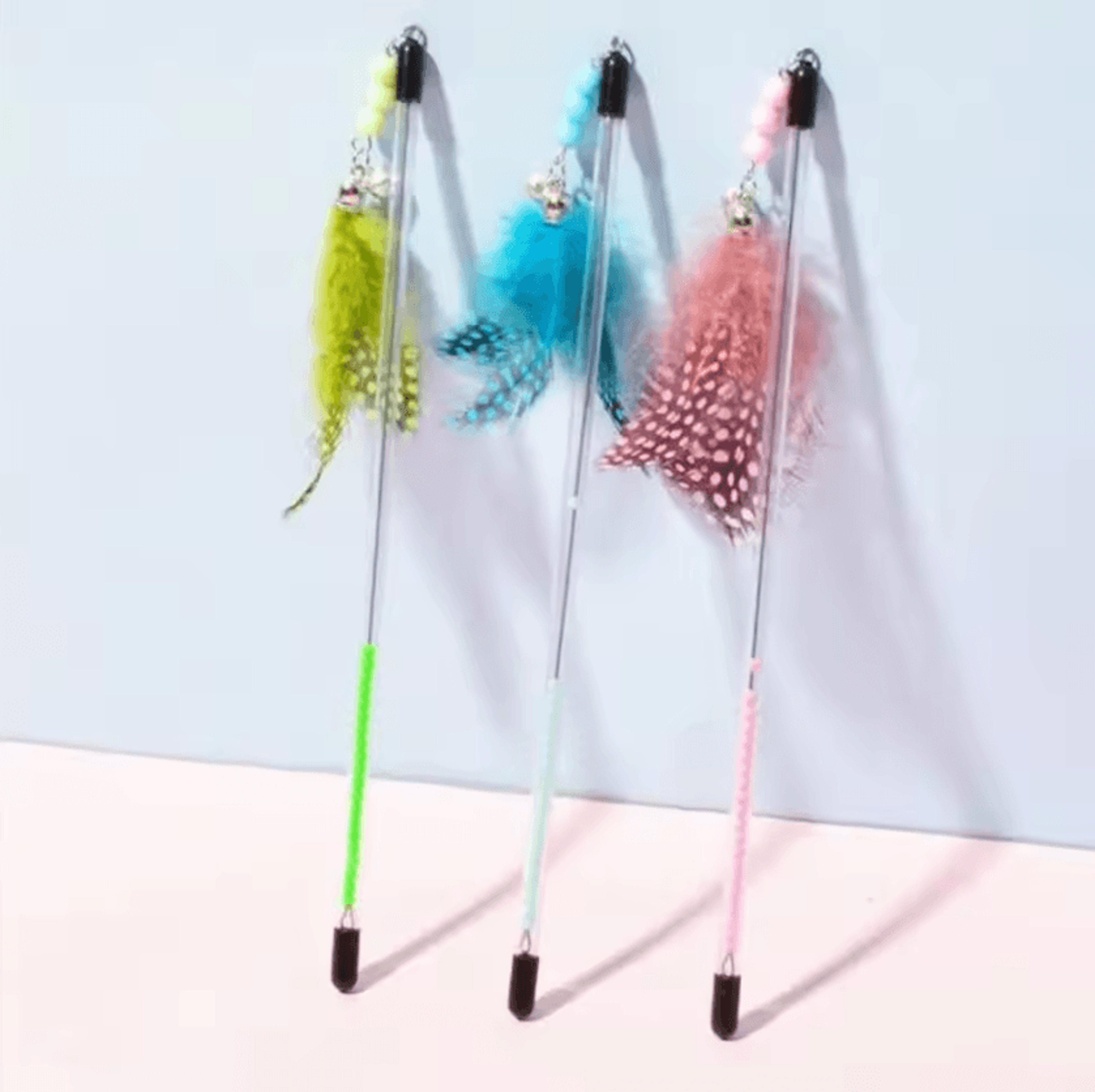 FlutterChase Retractable Feather Cat Wand Toy 0