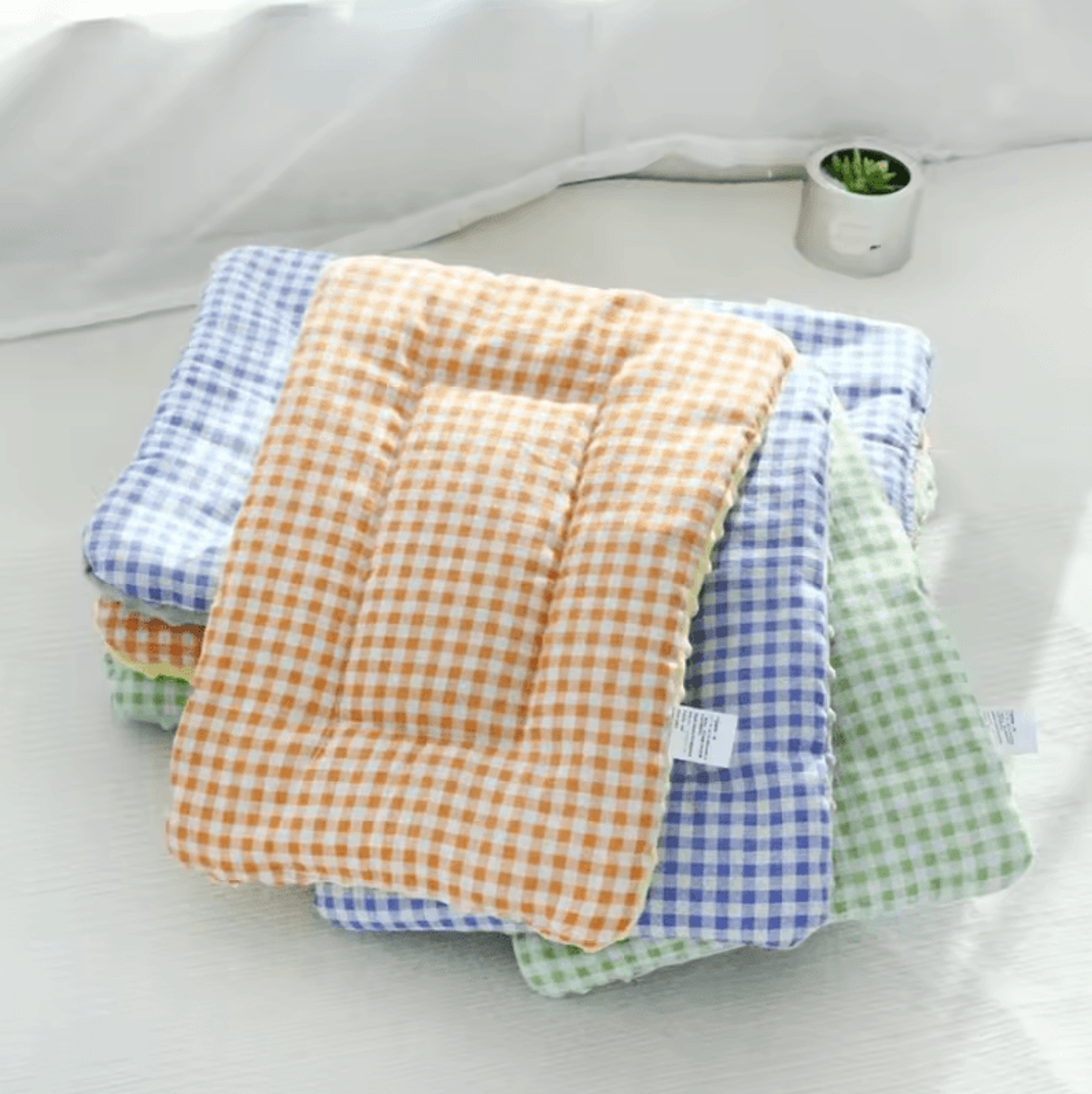 CozyNest Plush Cat Bed House  Comfort Cave 0