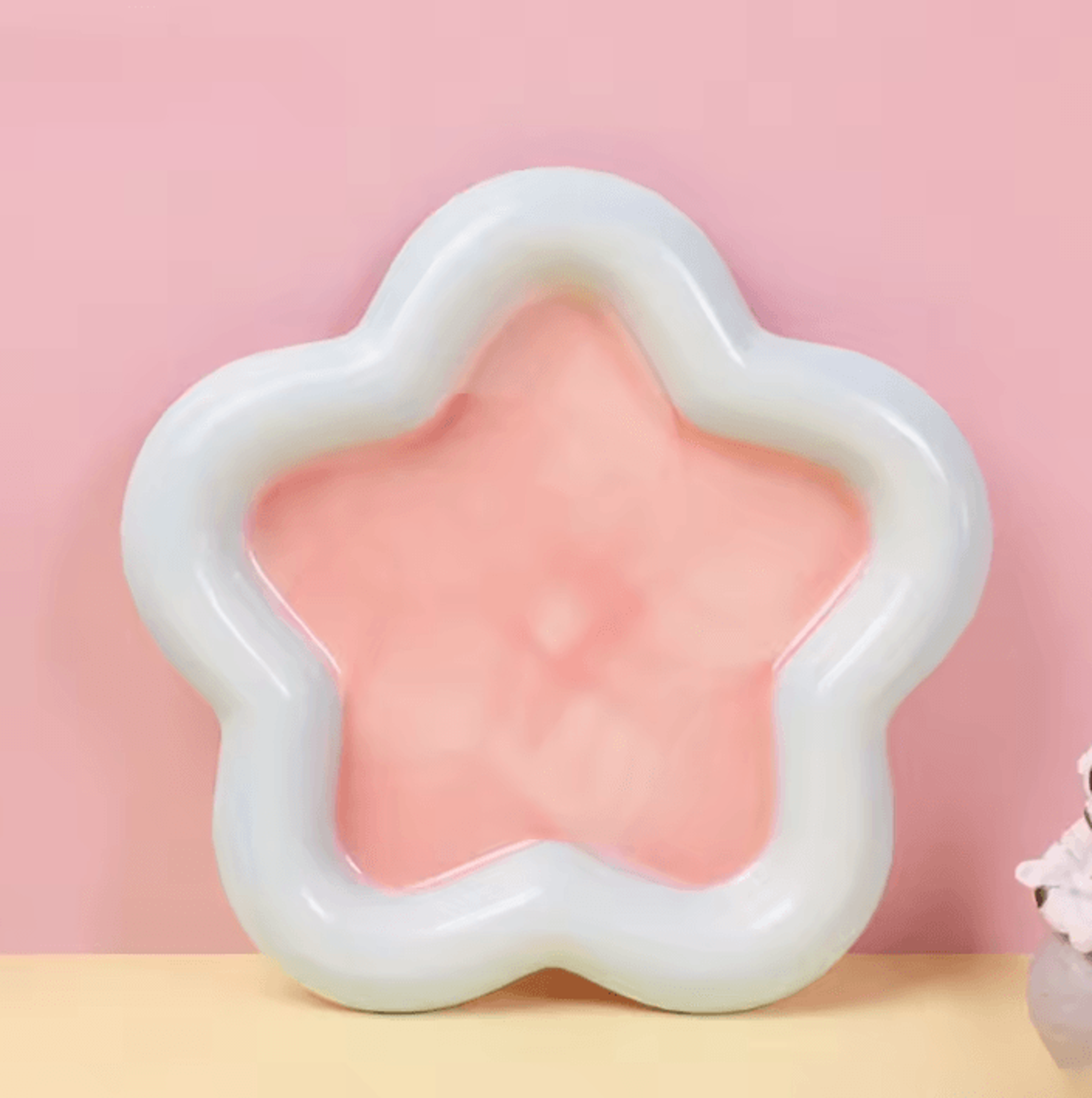 WhiskerBloom Ceramic Cat Feeding Bowl 4