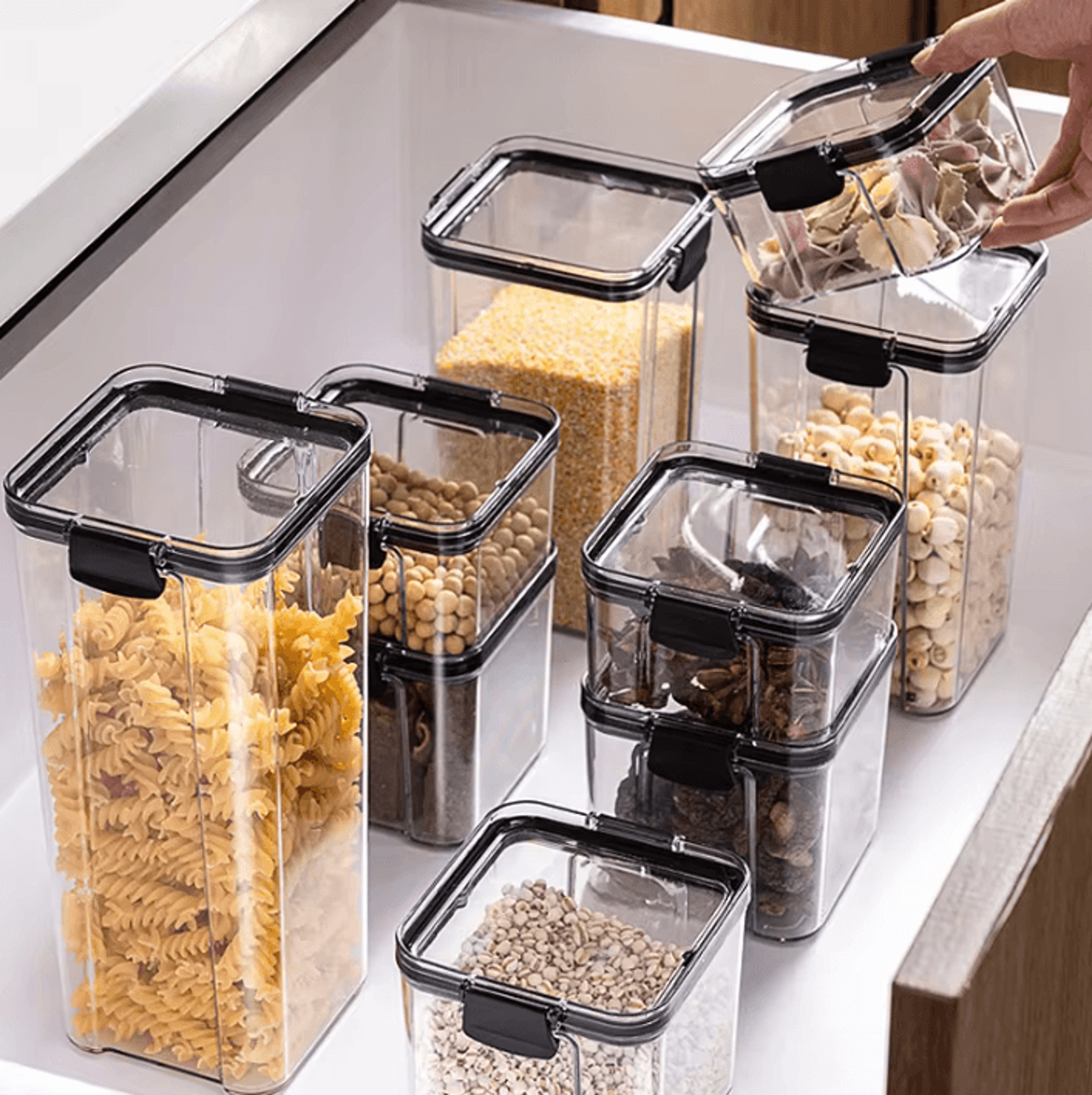 Airtight Grain  Dry Food Storage Container For Kitchen Organization 1