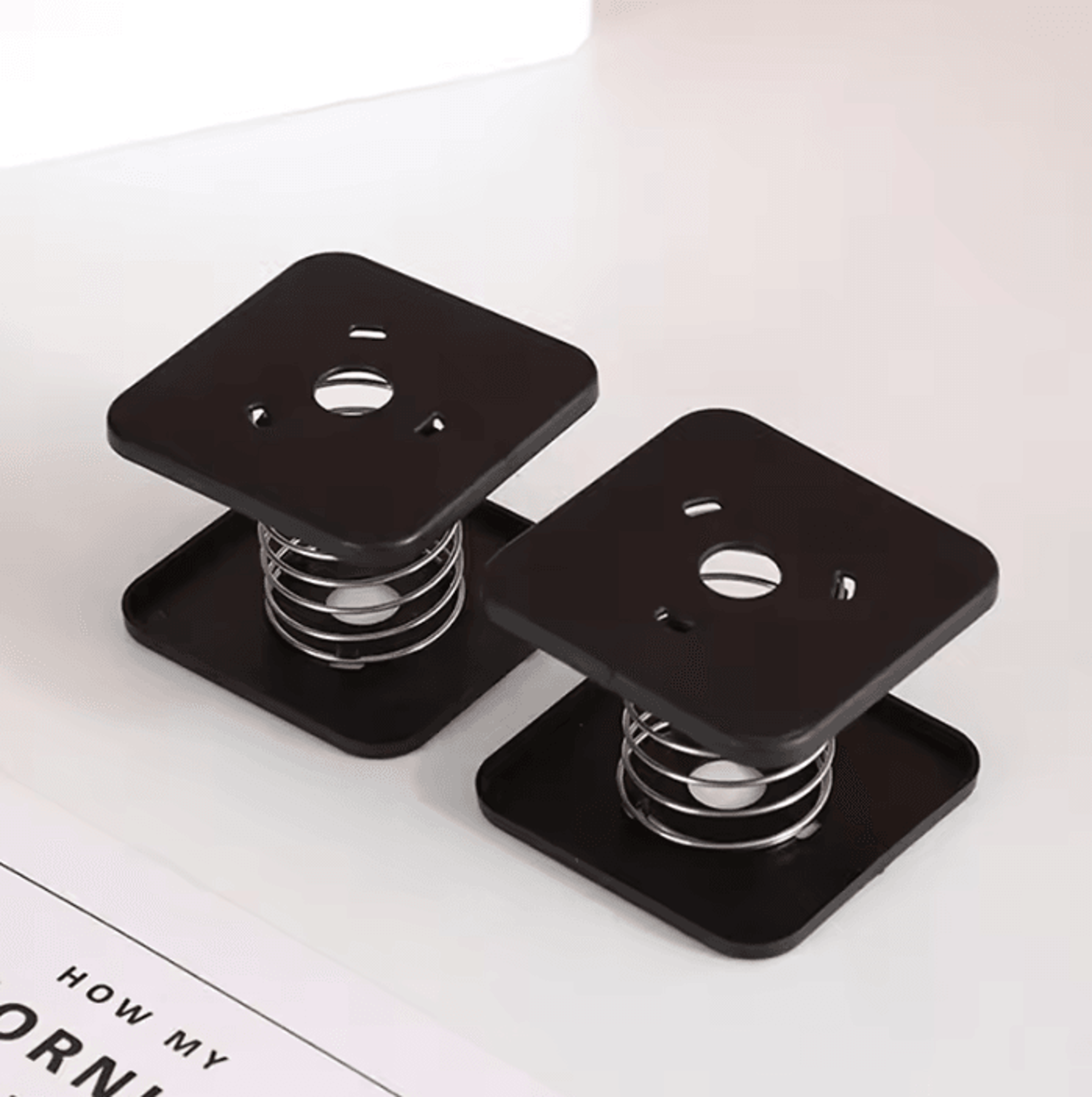 LiftUp Tissue Box Spring Support 0
