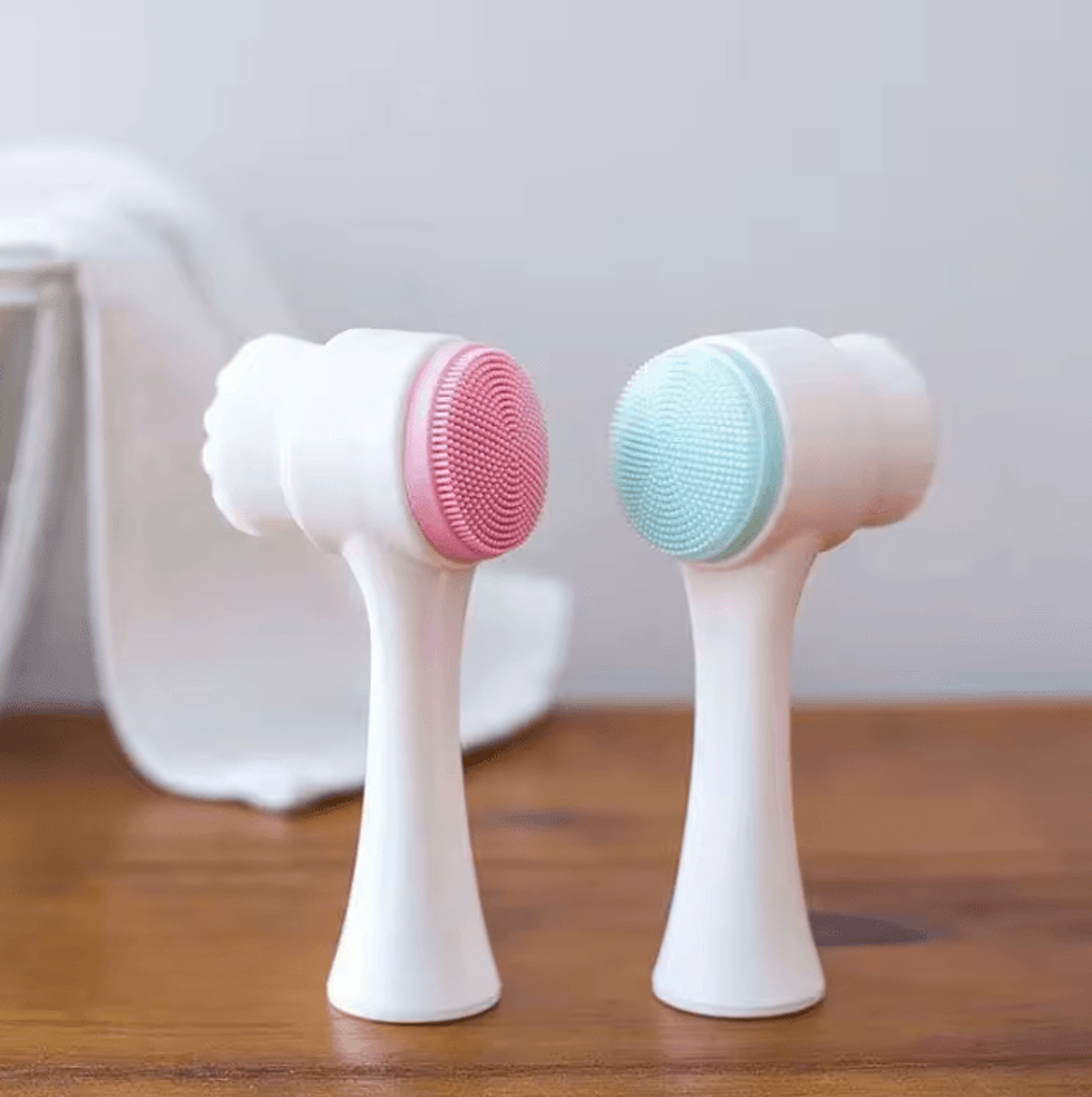 DoubleSided Silicone Face Cleansing Brush For Deep Pore Cleansing 0