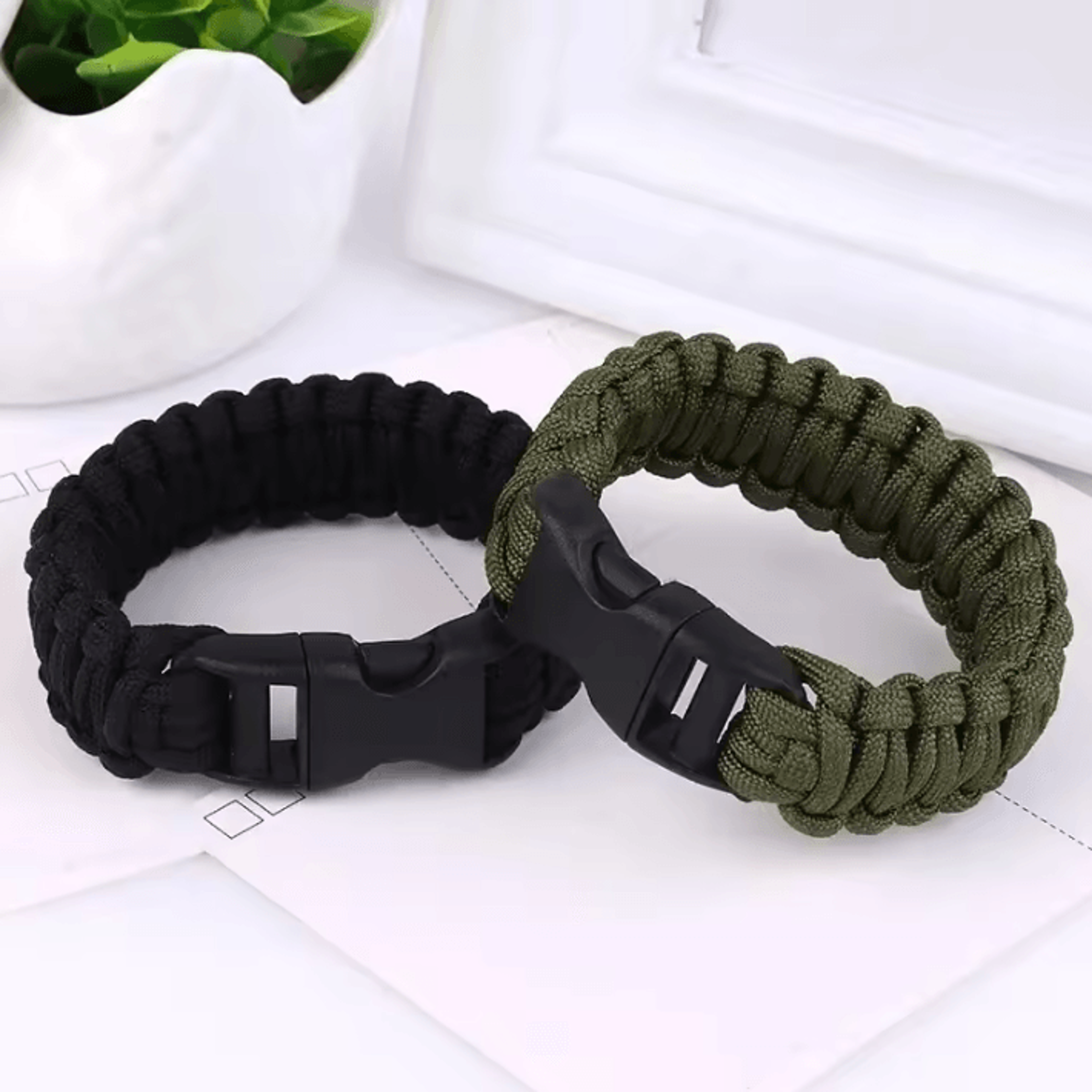 7Core Paracord Survival Bracelet With Emergency Whistle  Compass 0