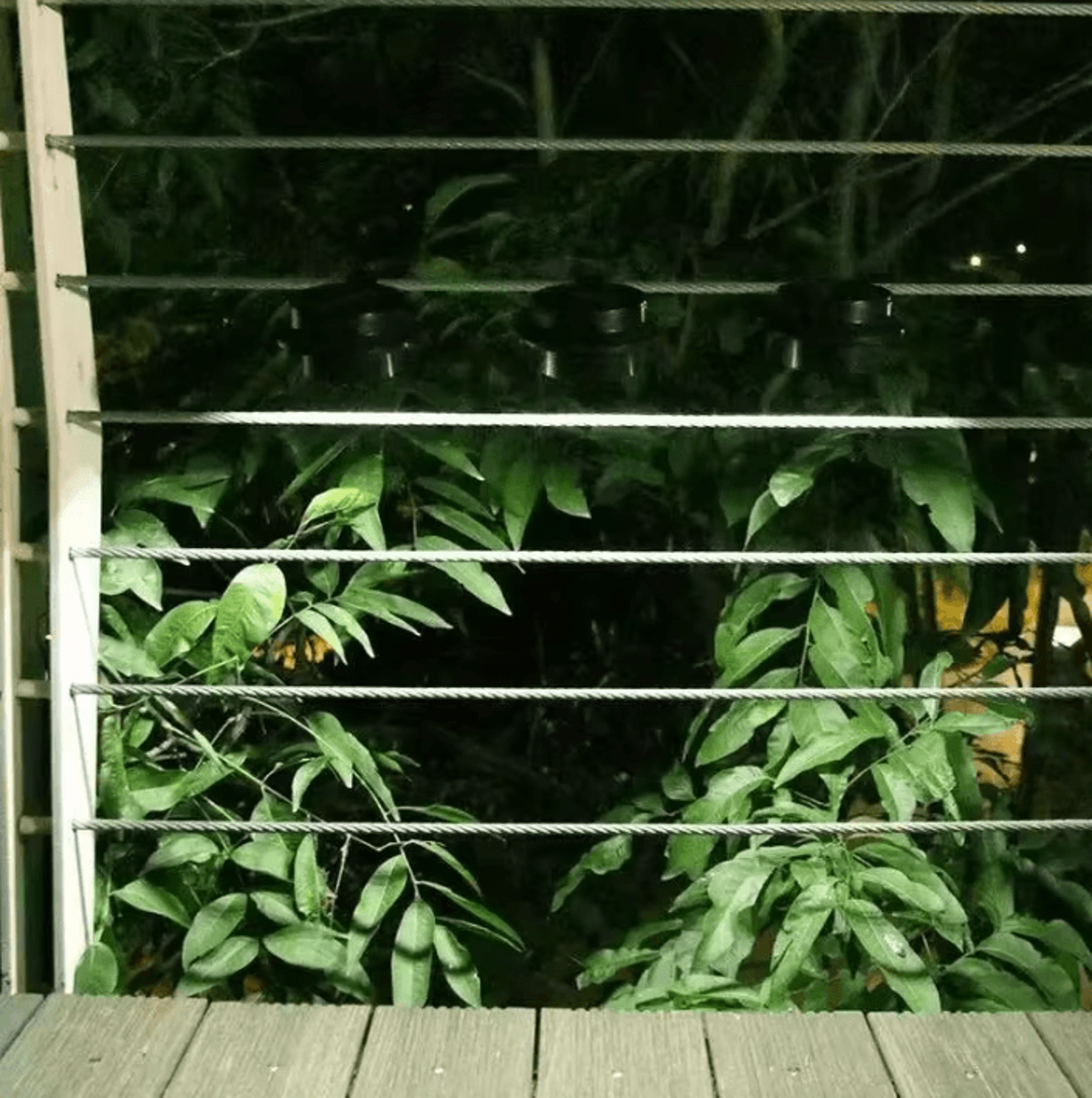 3 LED Solar Gutter Lights  No Drill Outdoor Fence Lights 1