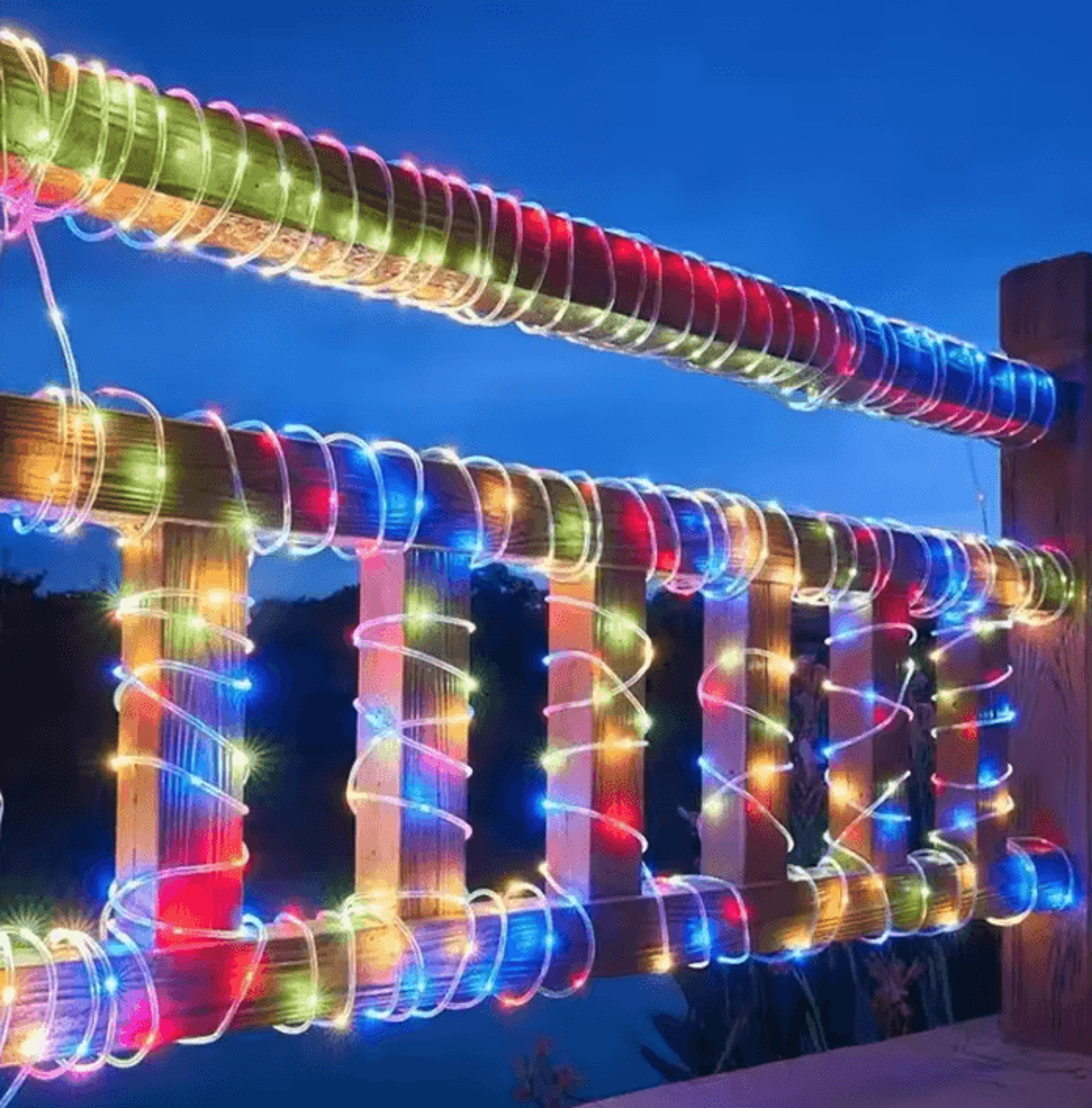 Solar LED Rope String Lights With 8 Lighting Modes 1