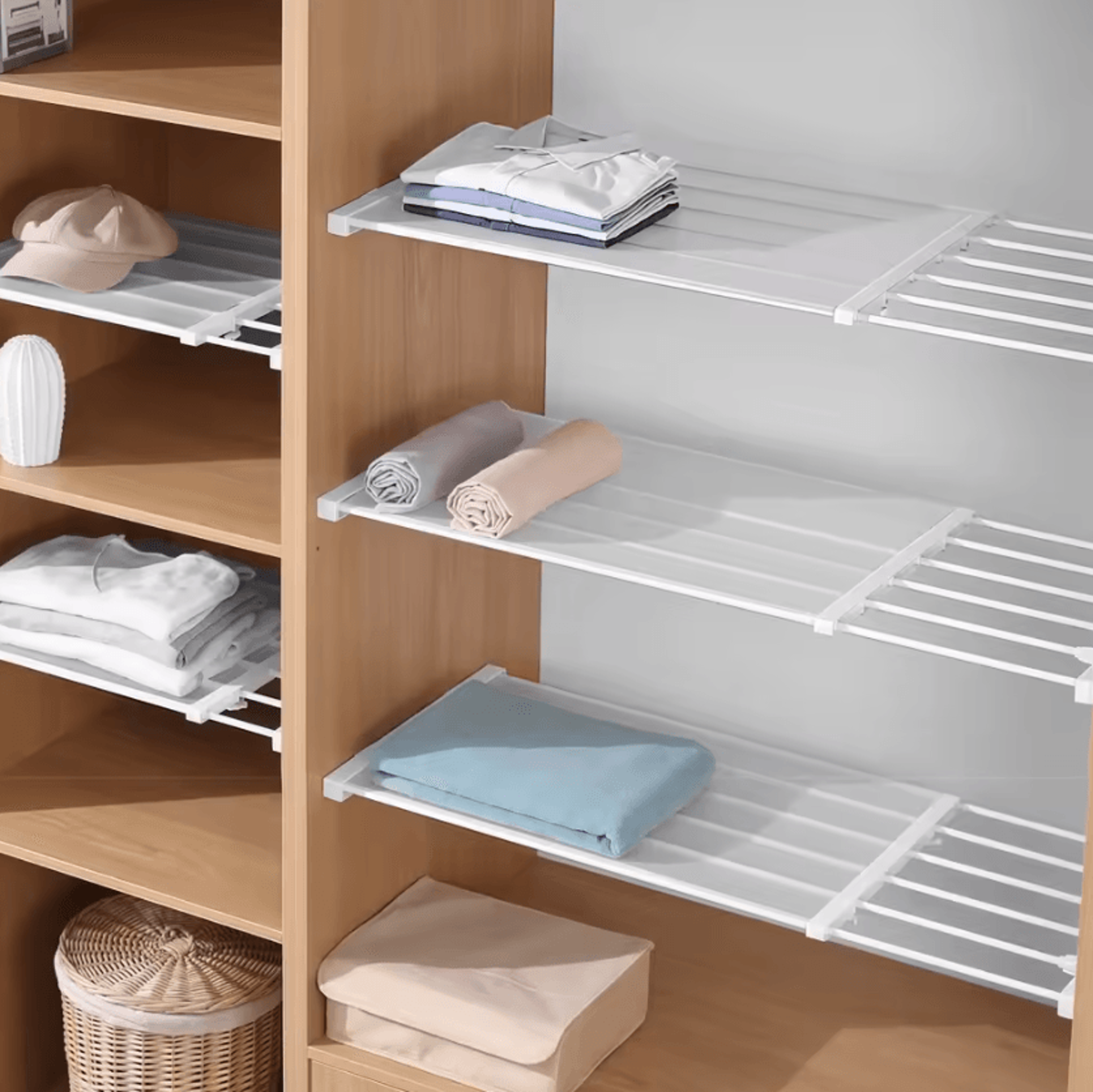 Expandable Closet Tension Shelf And Adjustable Storage Rack 1