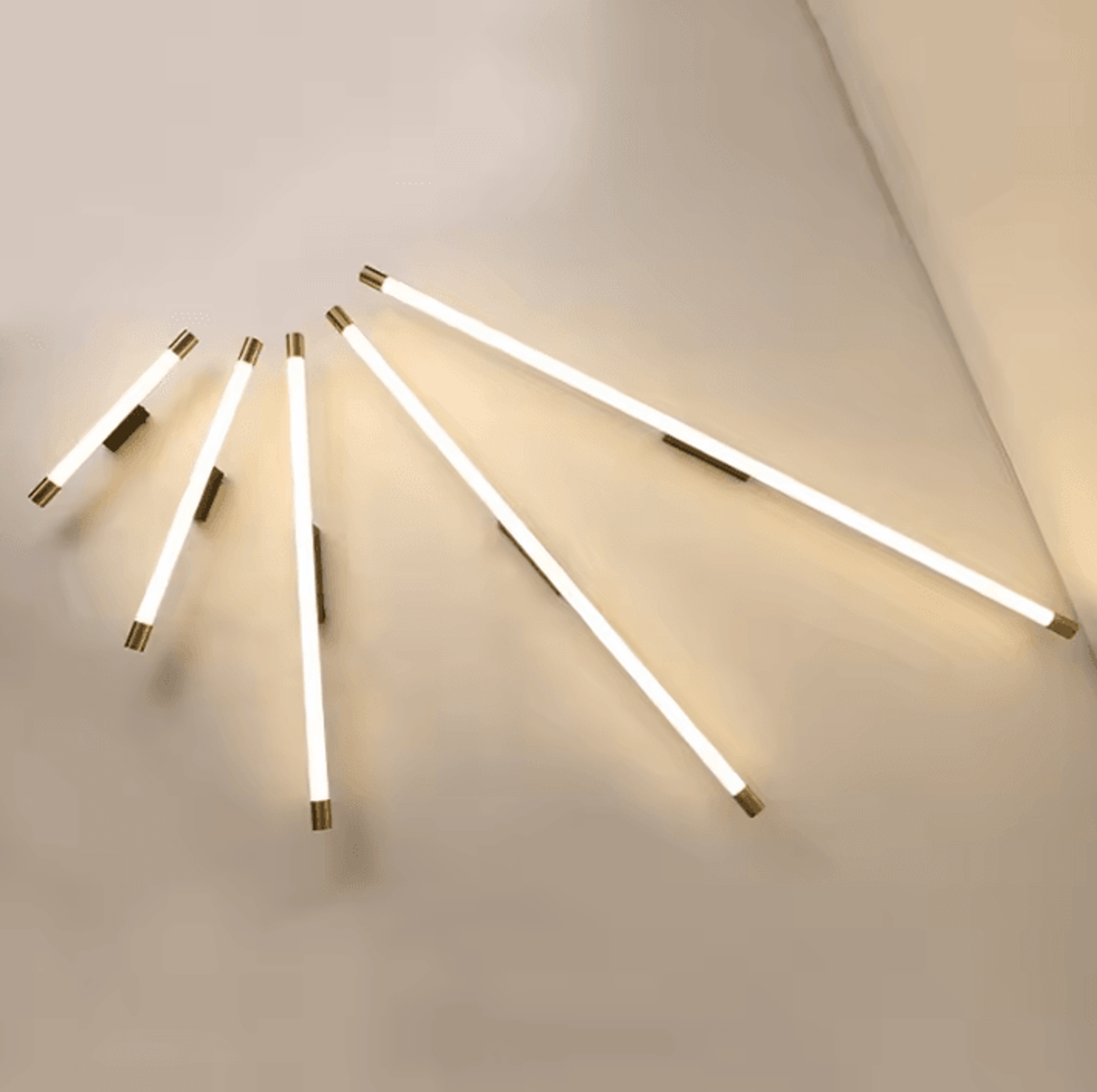 Nordic Retro Resin Fist Hand Wall Lamp 3
