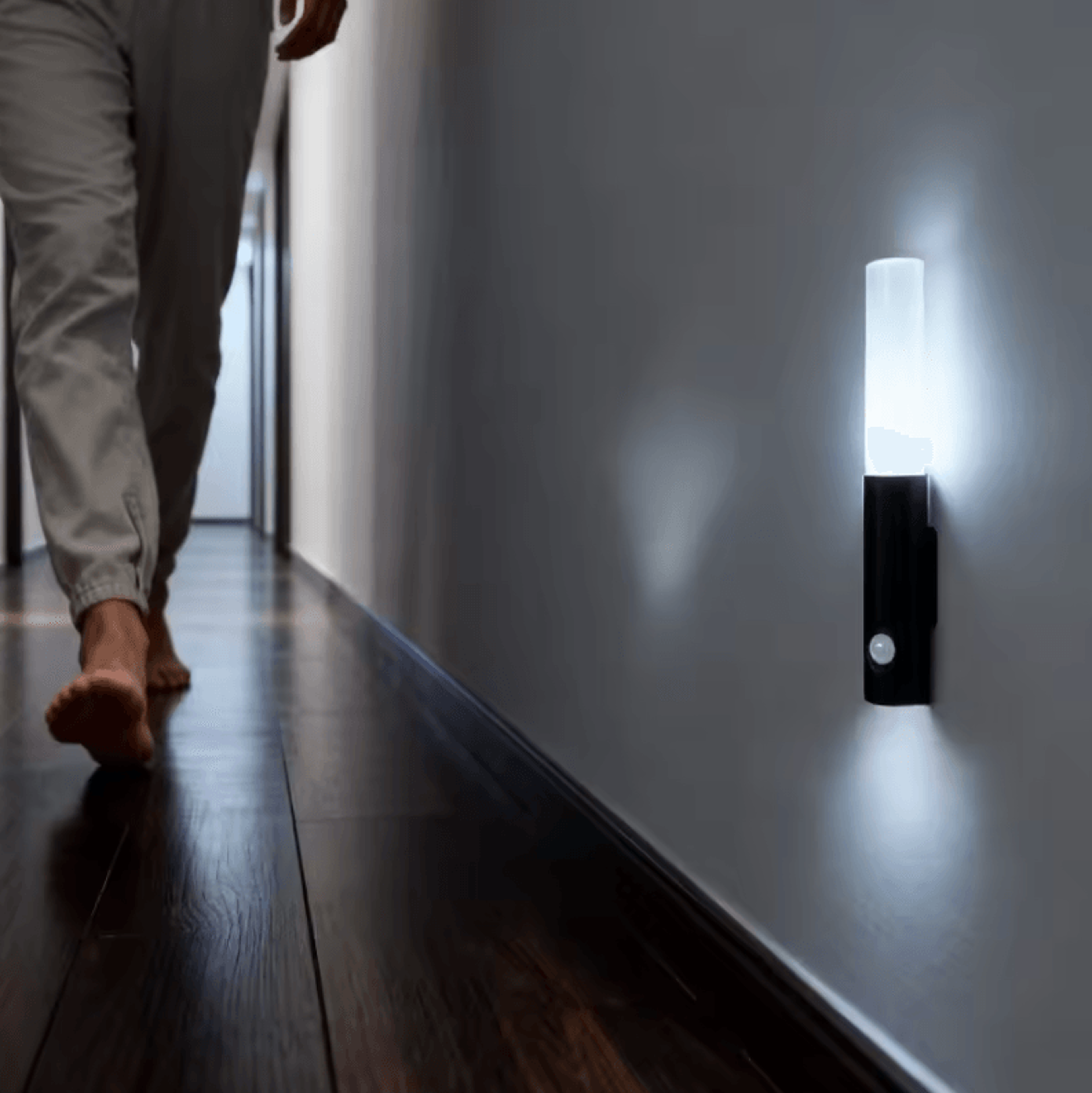 Rechargeable Magnetic Motion Sensor LED Wall Light 1