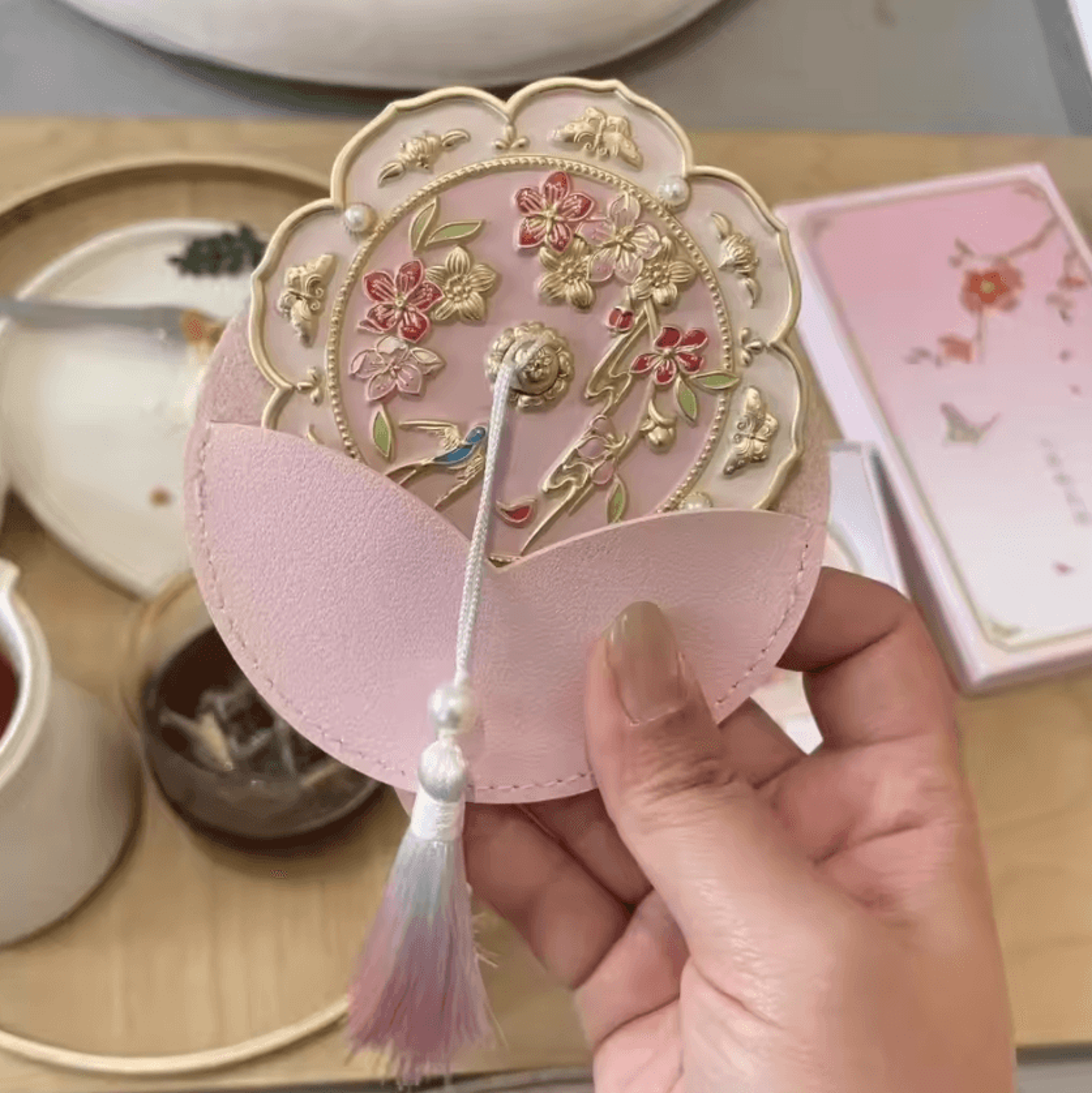 Water Hibiscus Vintage Handheld Makeup Mirror 6