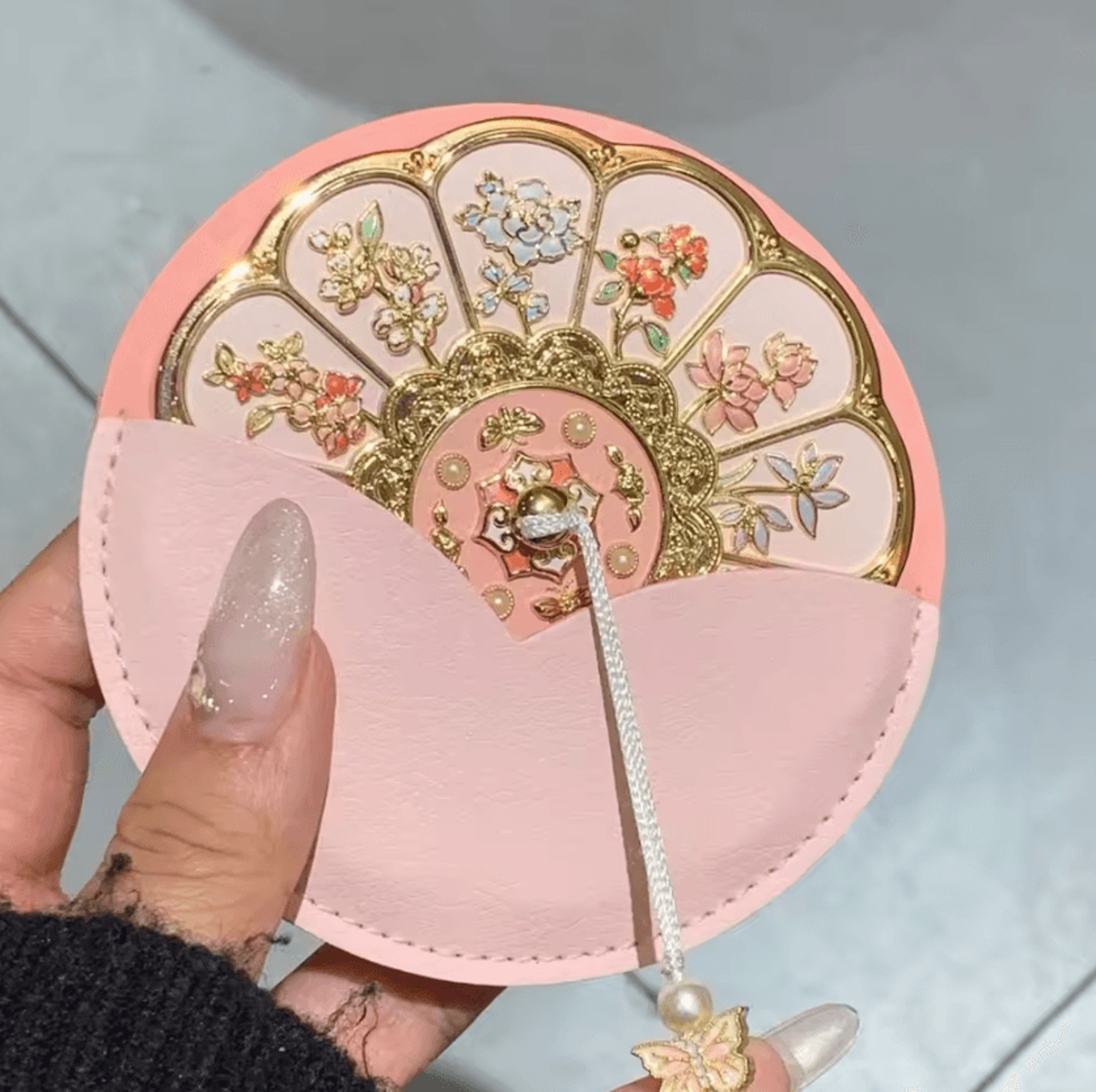 Water Hibiscus Vintage Handheld Makeup Mirror 4
