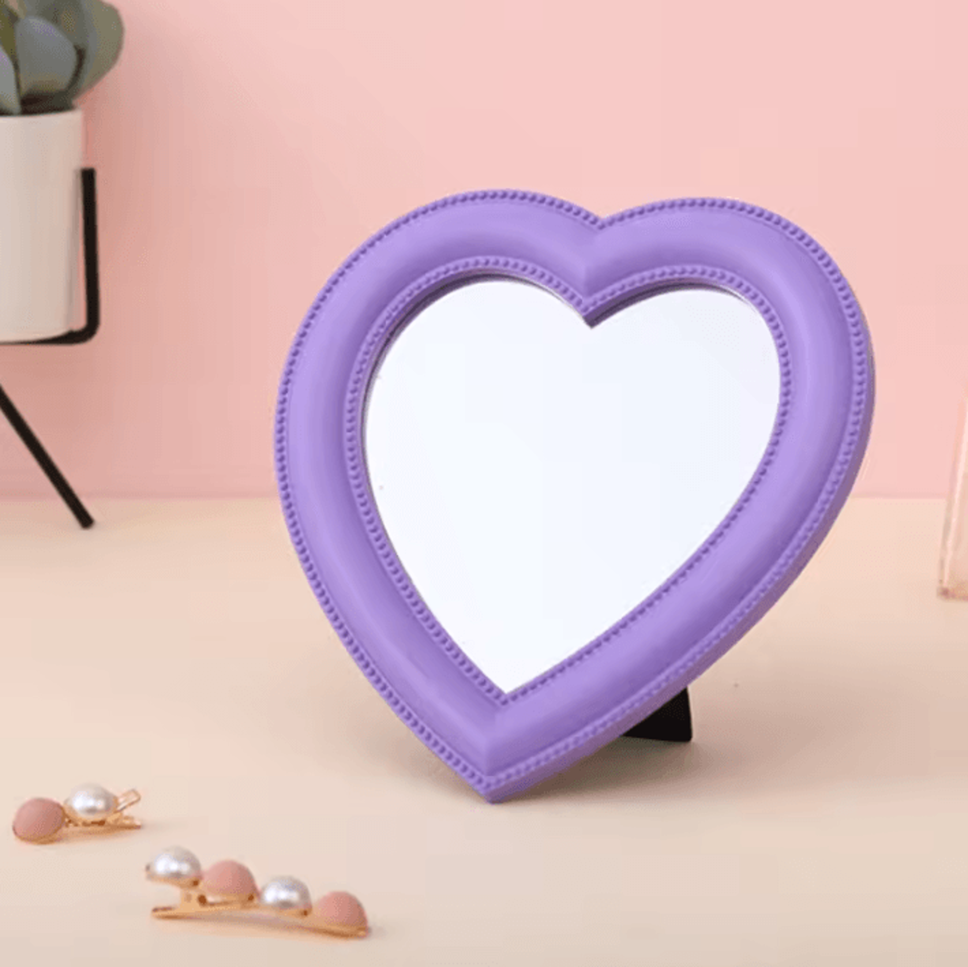 Heart Shaped Decorative Vanity Makeup Mirror 7