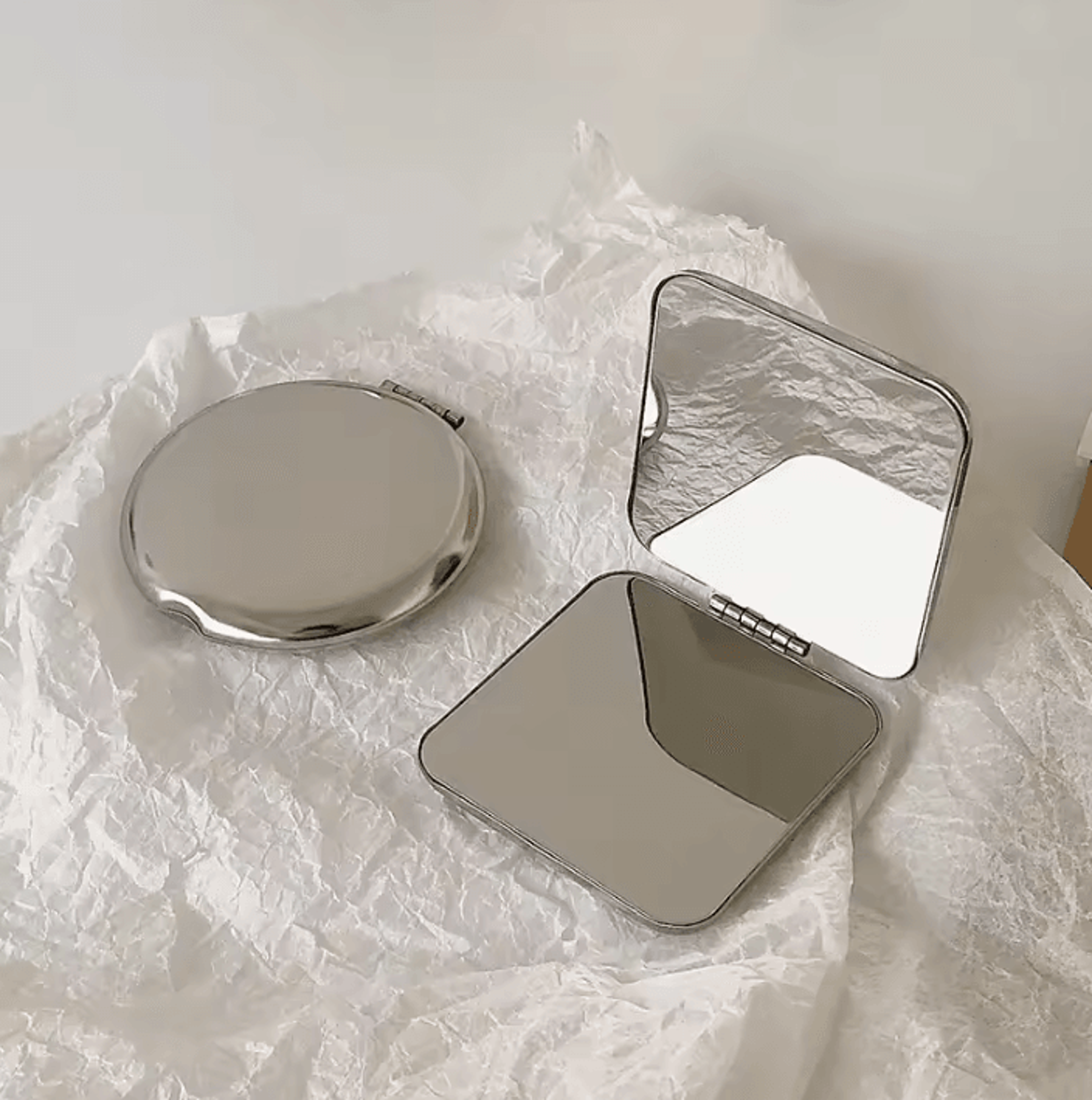 Stainless Steel Foldable Pocket Makeup Mirror 0