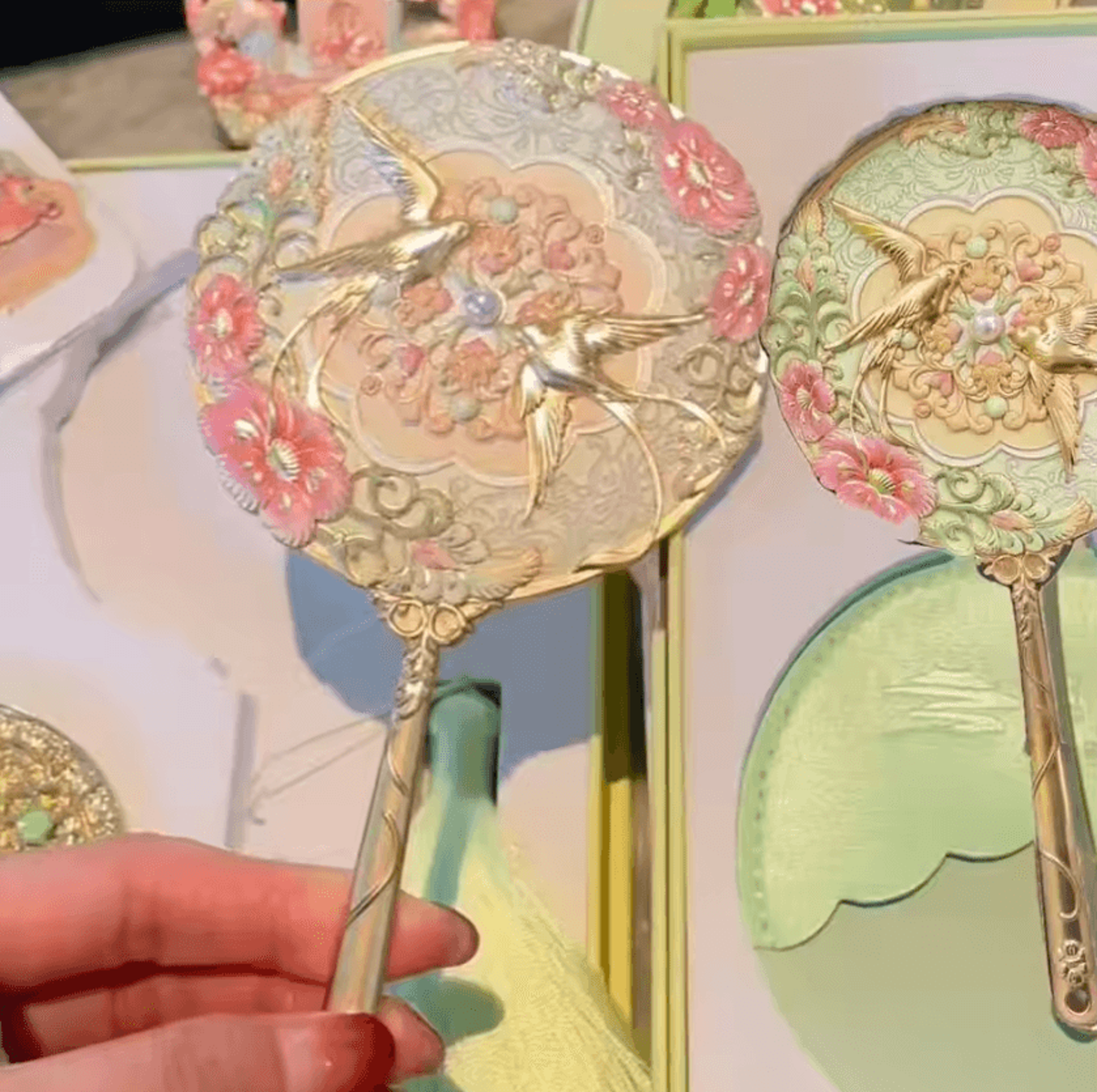 Vintage Chinese Style Princess Handheld Makeup Mirror 2