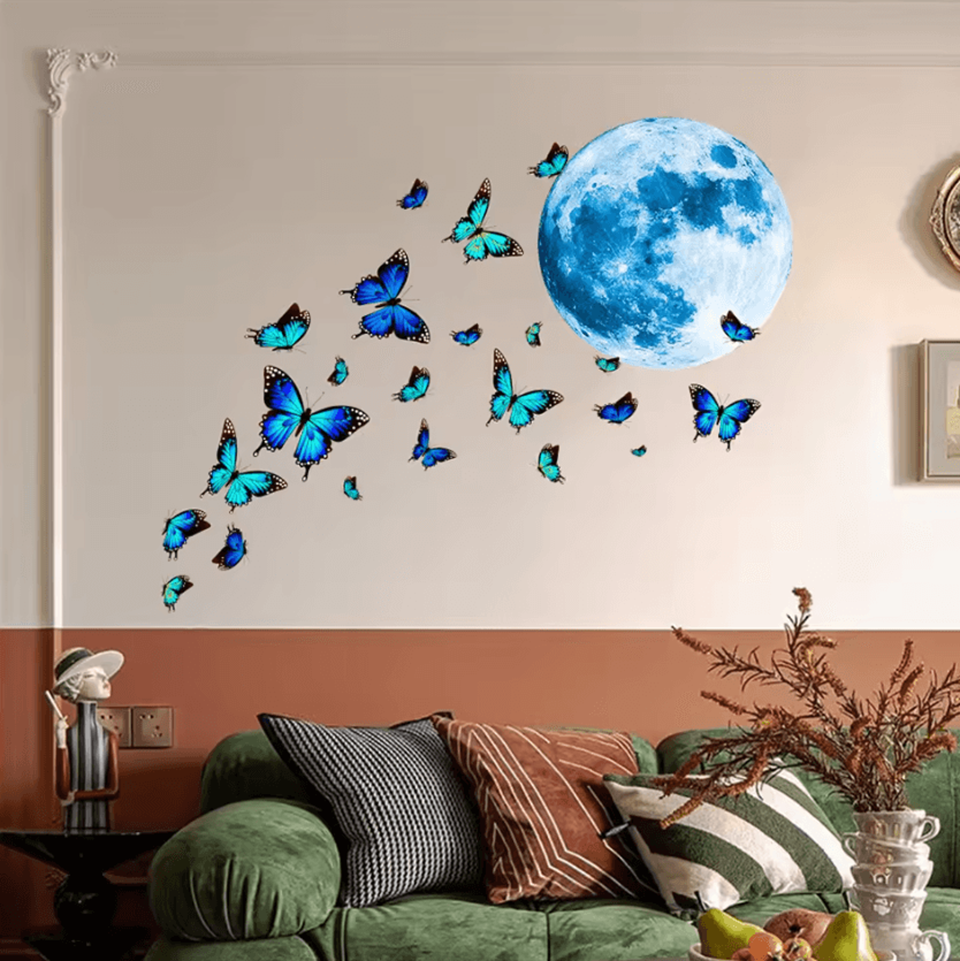 4 Piece Moon And Butterfly Glow In The Dark Wall Stickers 2