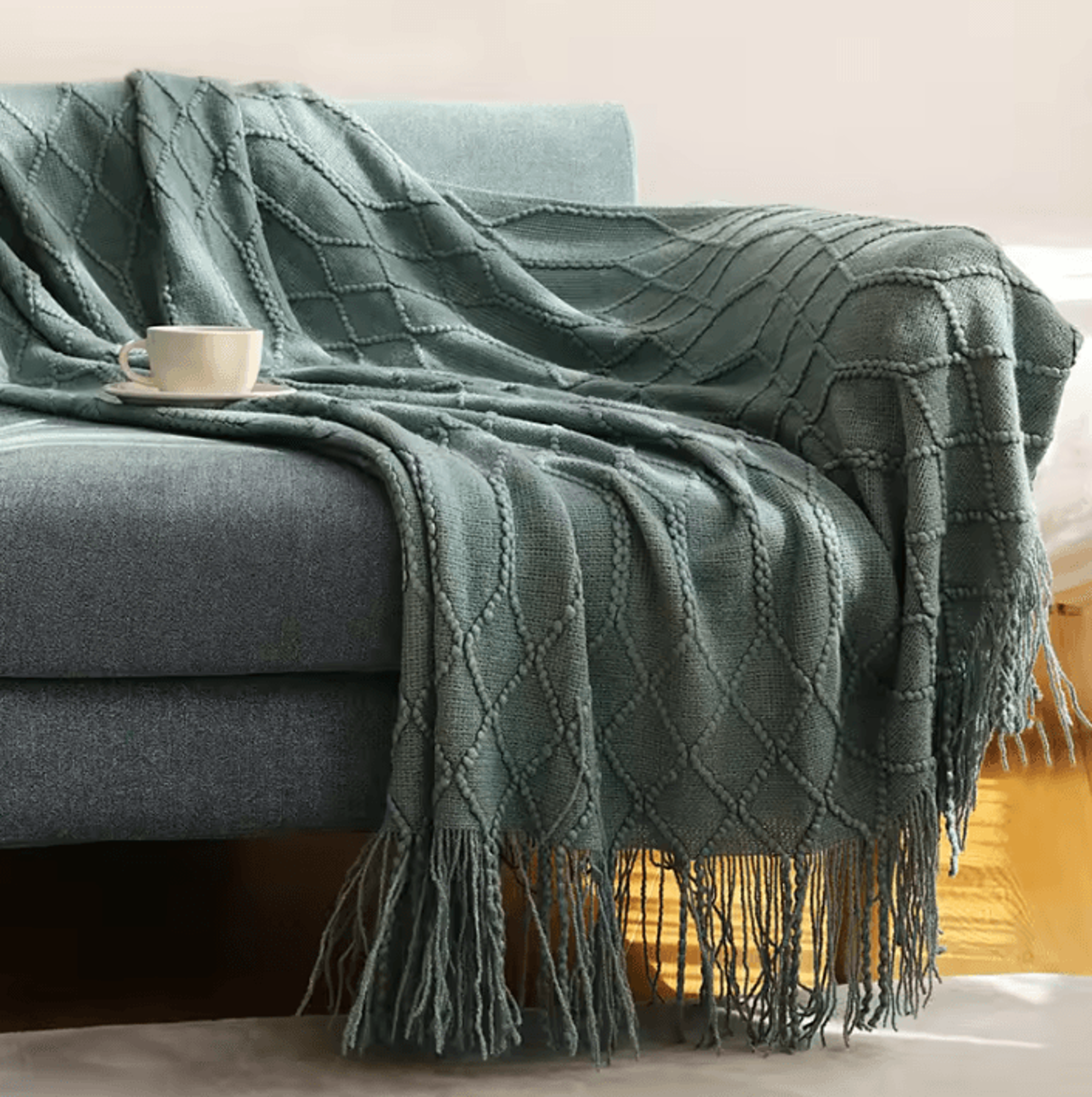 Cream White Textured Knitted Throw Blanket With Tassels 4