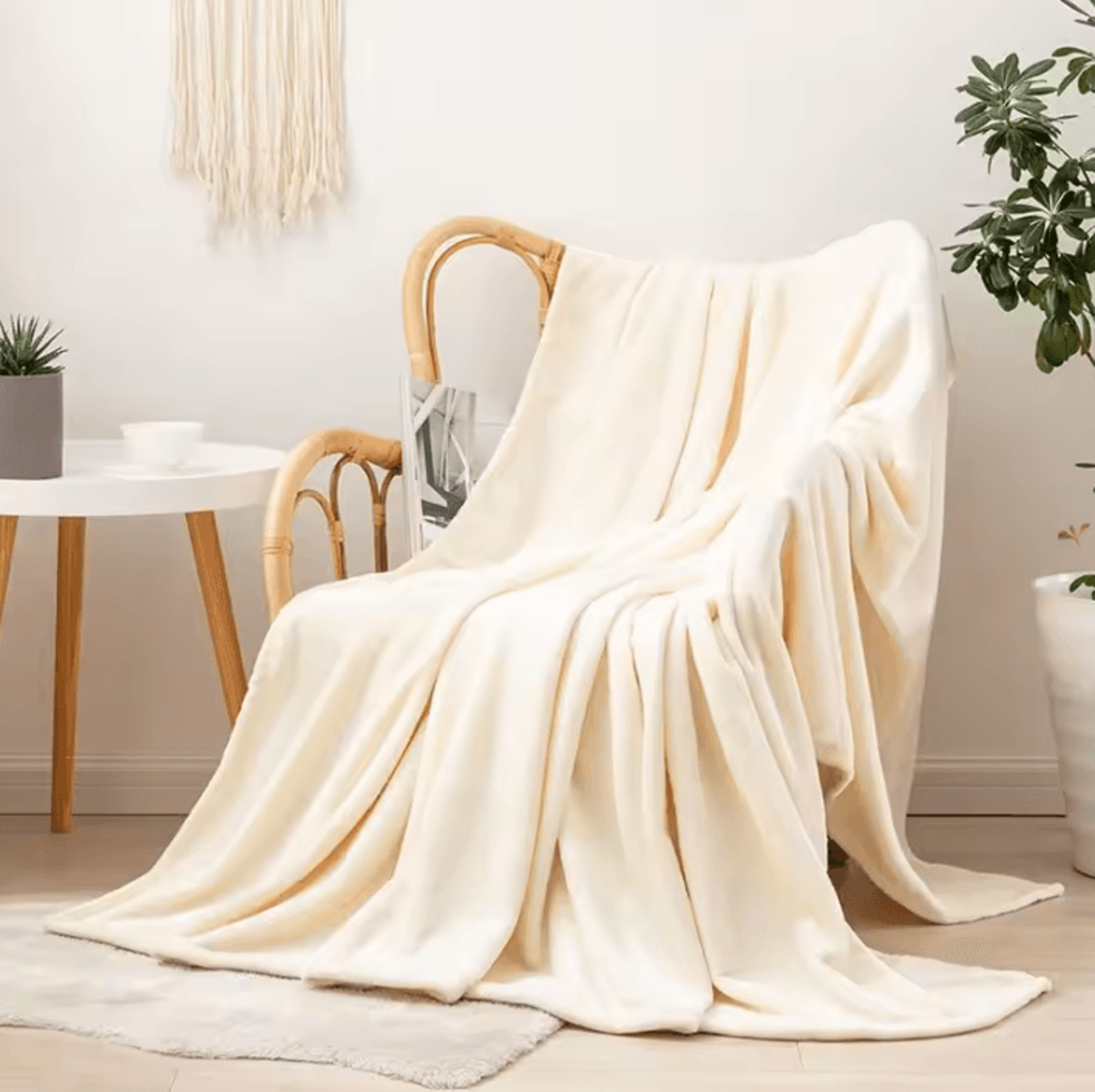 50 X 70cm Soft Flannel Mini Blanket 1