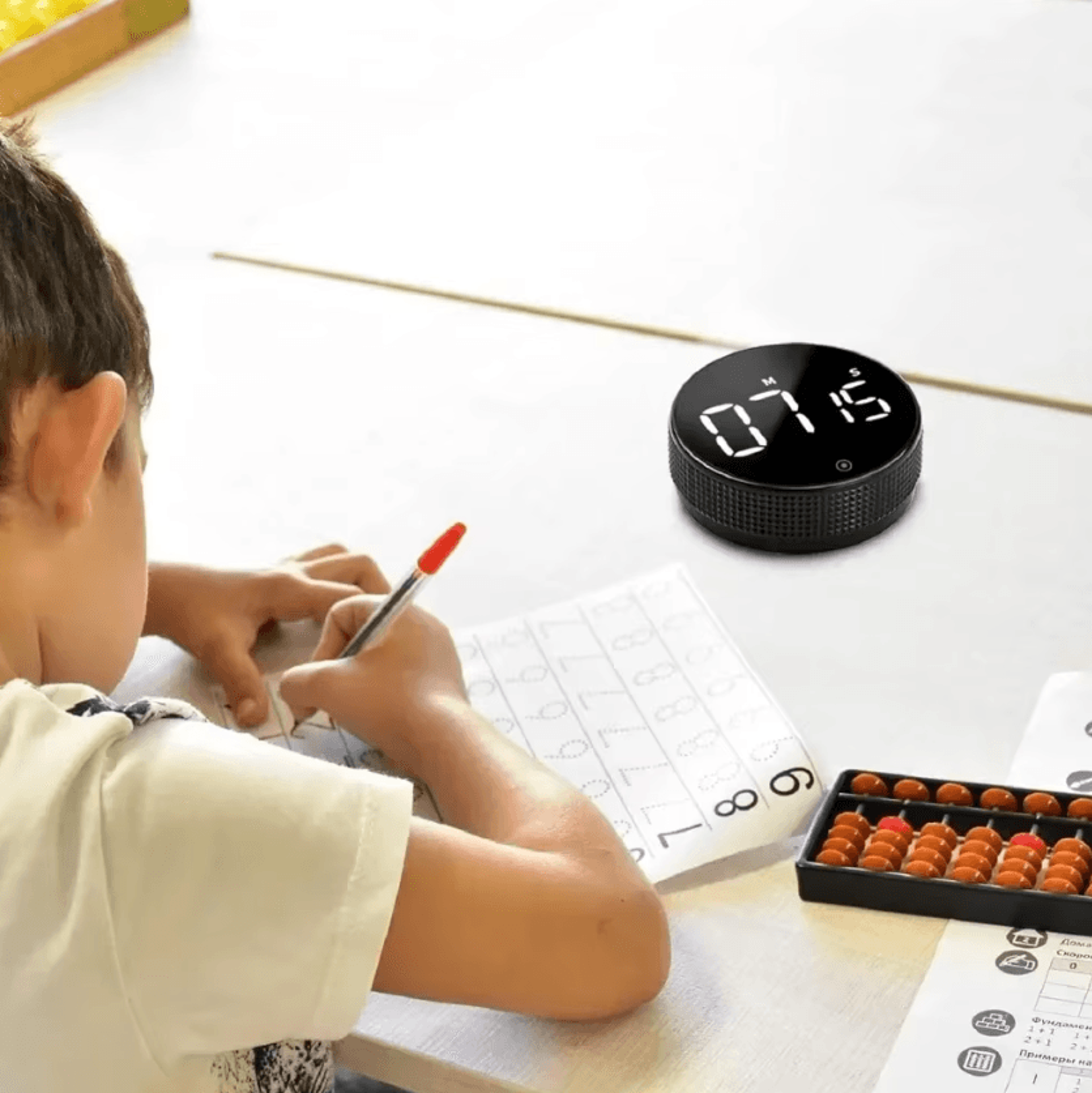Magnetic Digital Kitchen Timer With Constant Light 2