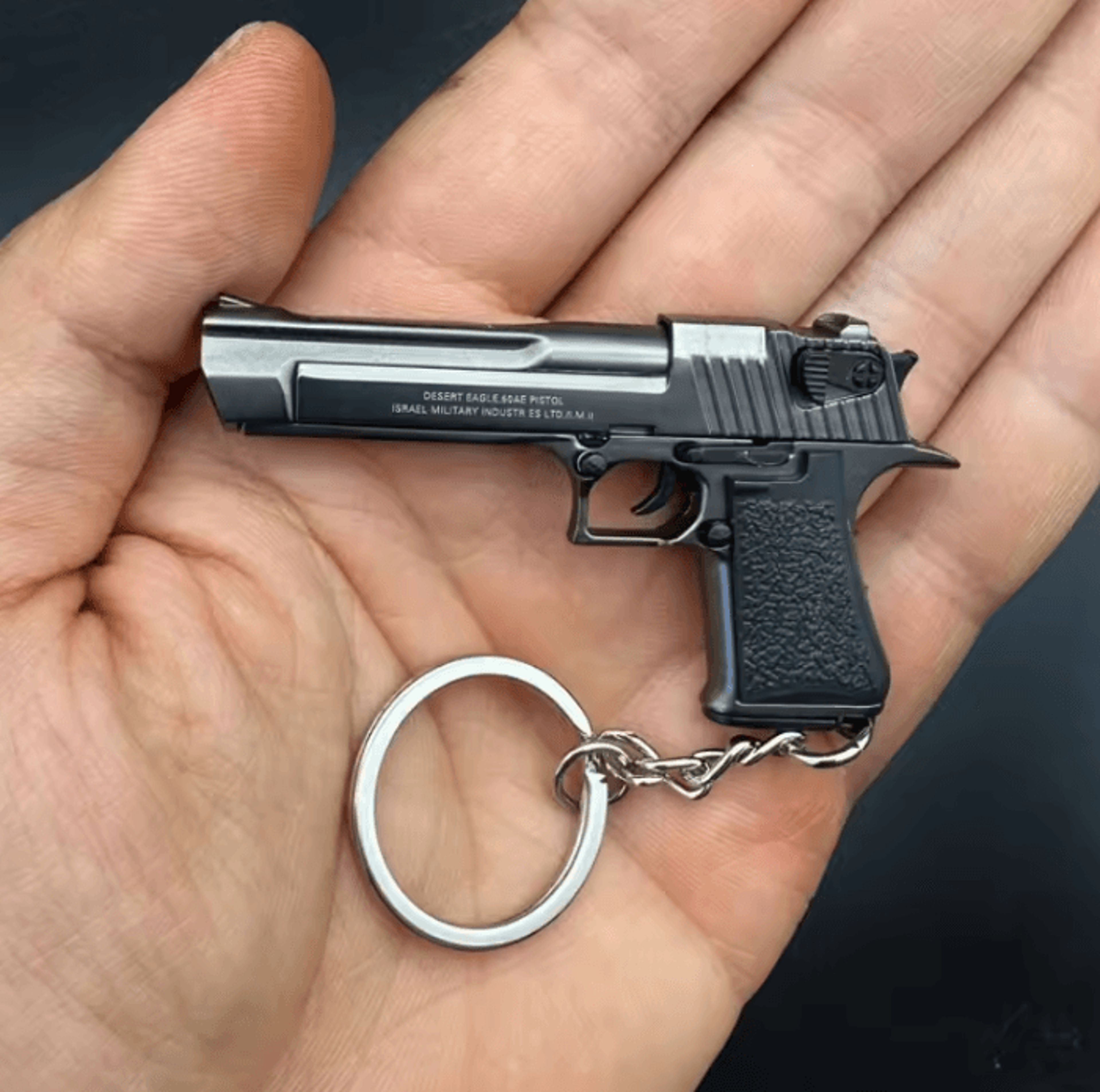 1 4 Scale Desert Eagle Style Alloy Miniature Keychain 6