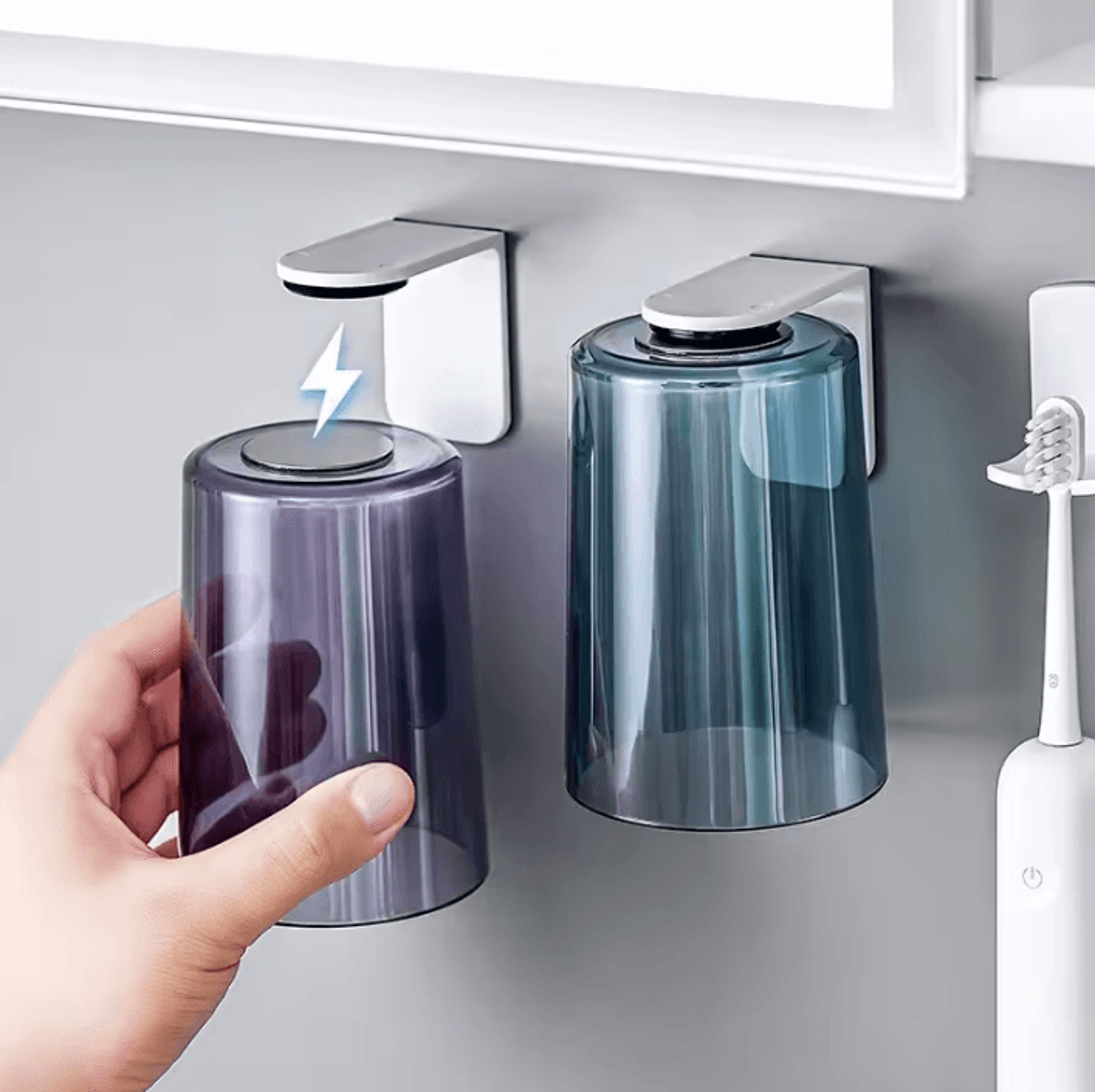 Magnetic Inverted Wall Mounted Mouthwash Cup 0