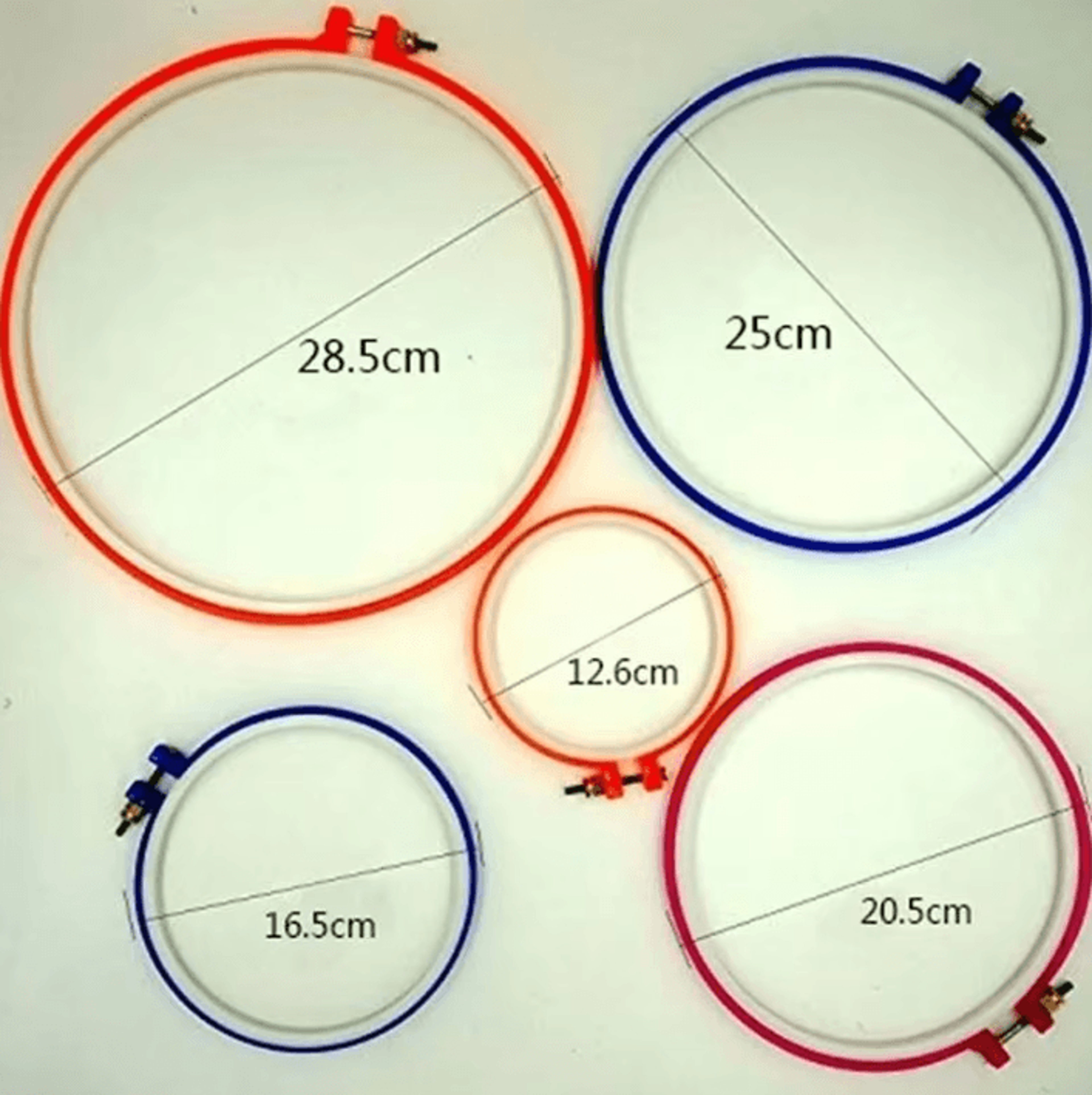 5 Piece Adjustable Embroidery Hoop Set For Cross Stitch And Sewing 2