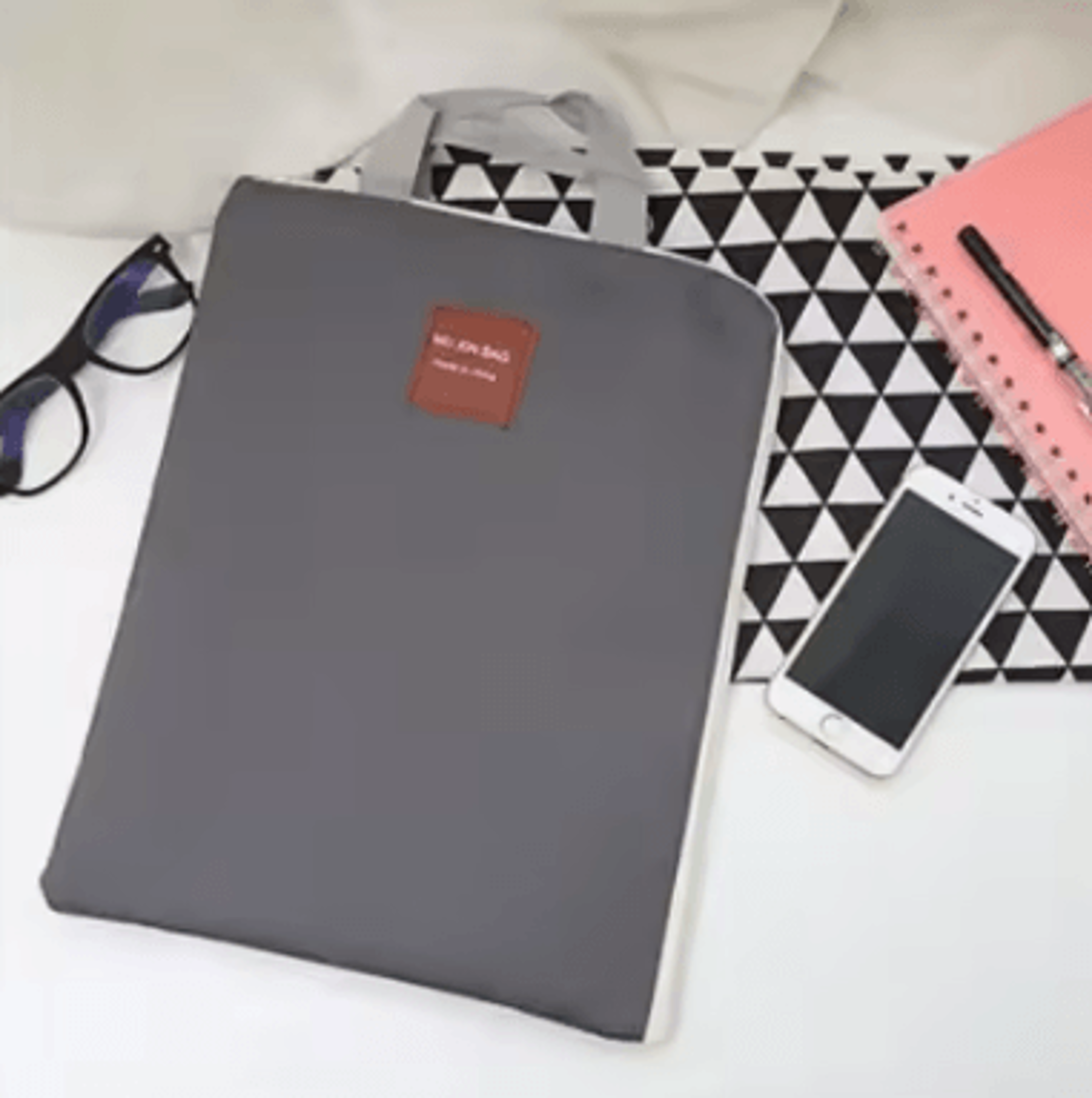 Portable A4 Document Storage Pouch For Office And School 4