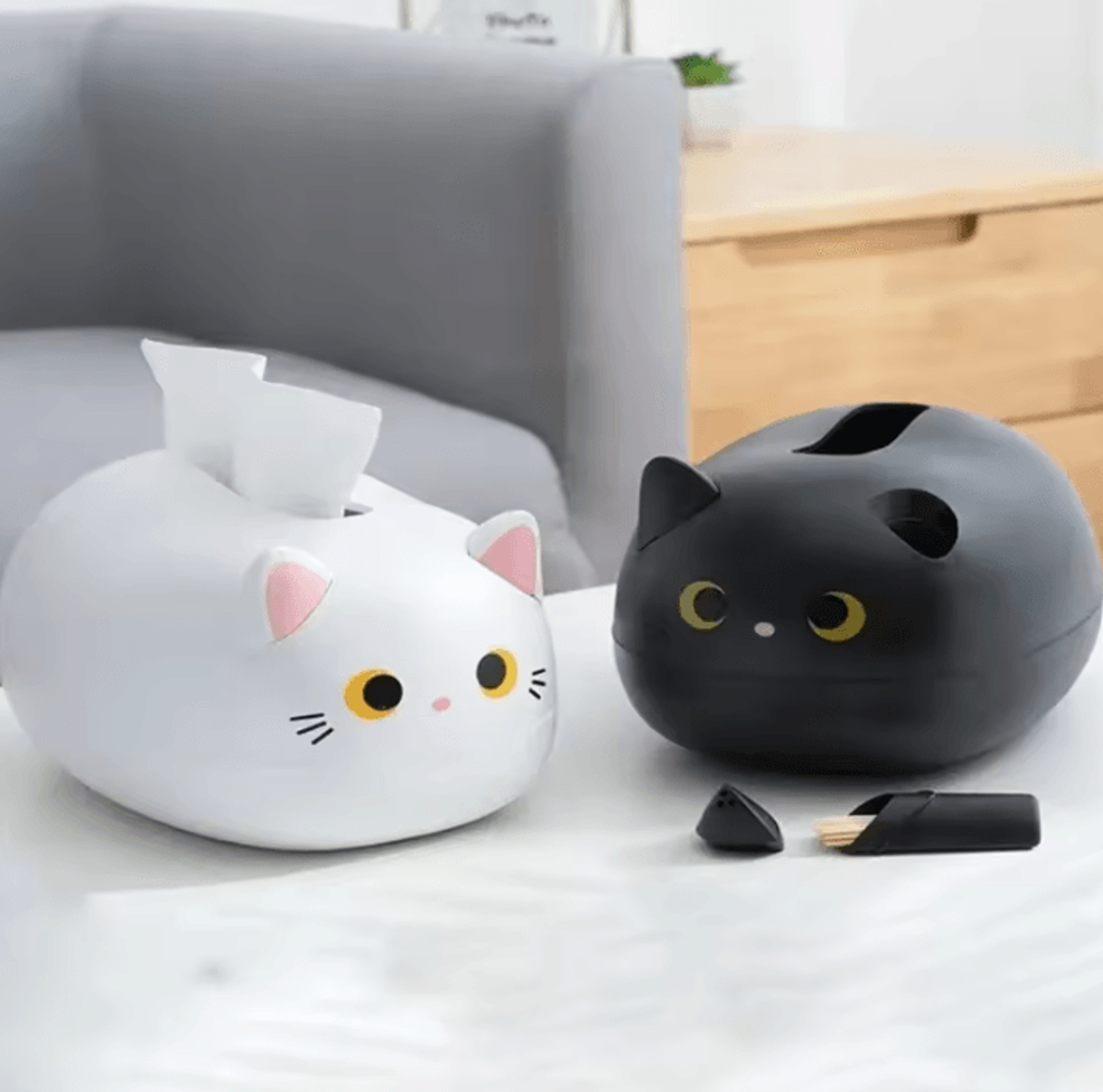Kawaii Cat Tissue Box With Toothpick Holder 0